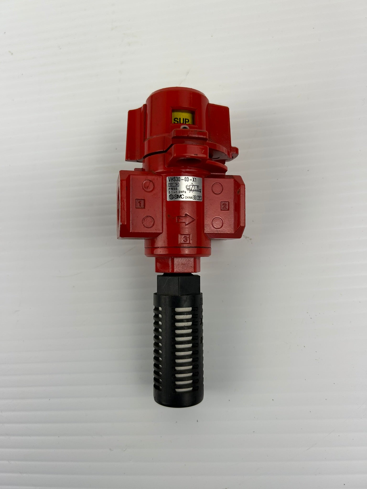 SMC VHS30-03-X1 Hand Valve with Filter