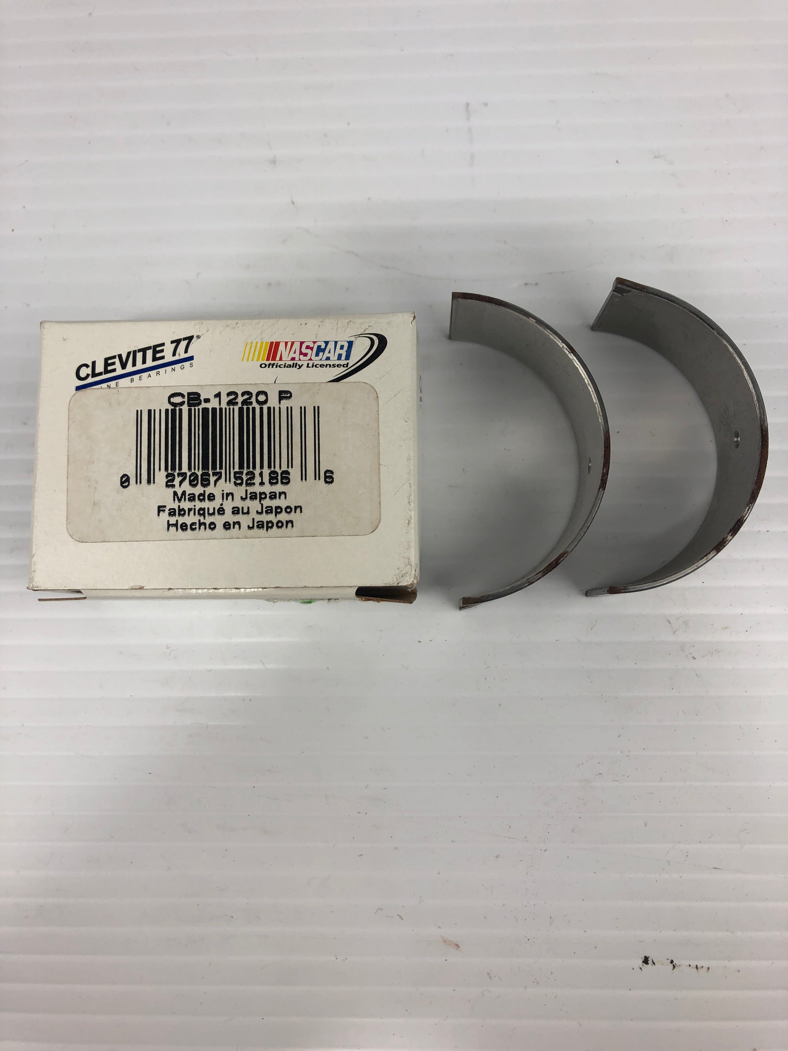 Clevite CB1220P Engine Connecting Rod Bearing CB-1220 P