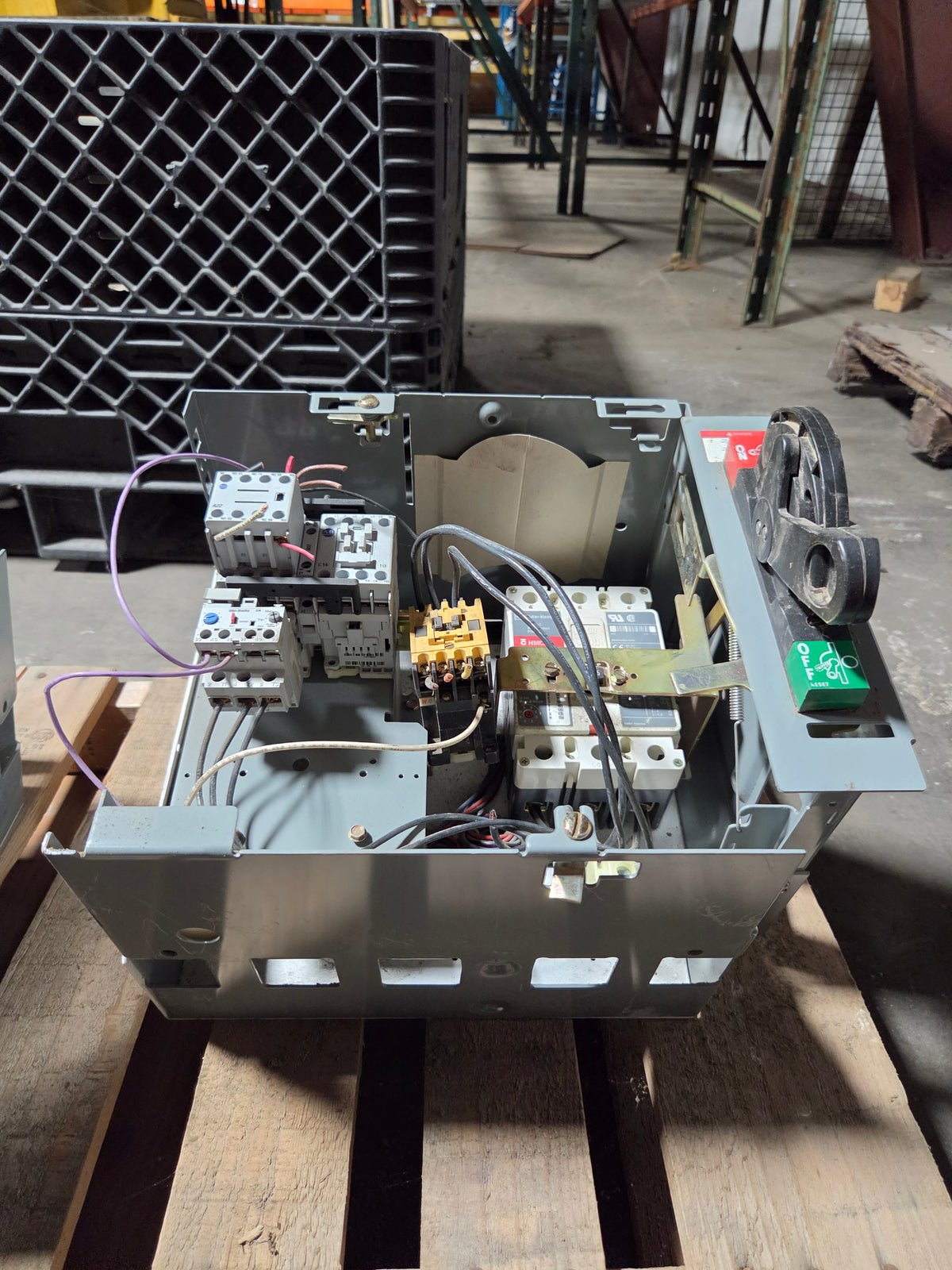 Allen-Bradley MCC Bucket 2113B Size 1 FVNR 15A Breaker 5HP 3PH 480V - No Door