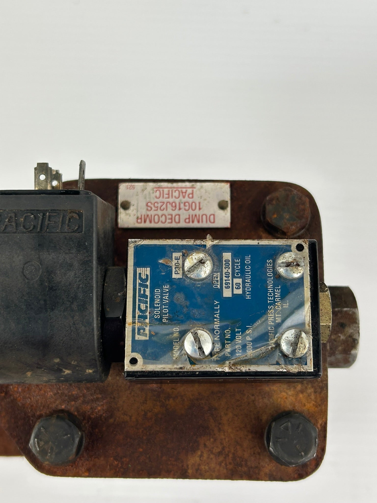 Pacific Pump 10G16J25S "Dump Decomp" with Valve 69140-300