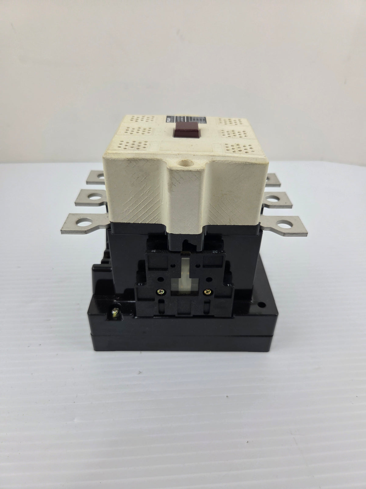 Fuji Electric 2NC3F0122 SC-5N/UD Magnetic Contactor 3PH 100A 100-120VAC/DC Coil