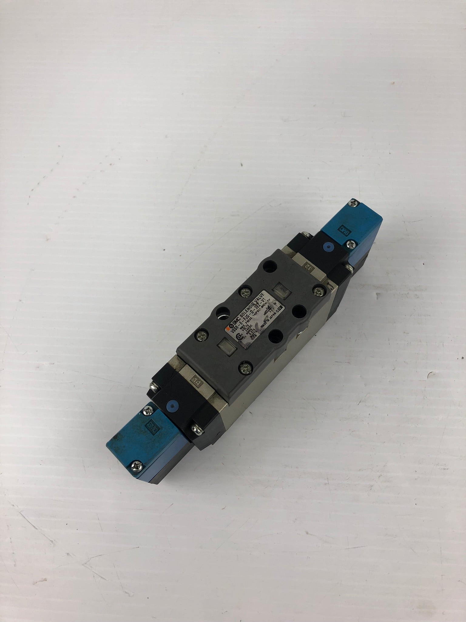 SMC VSS8-6-FJG-D-3EZ-V1 Solenoid Valve