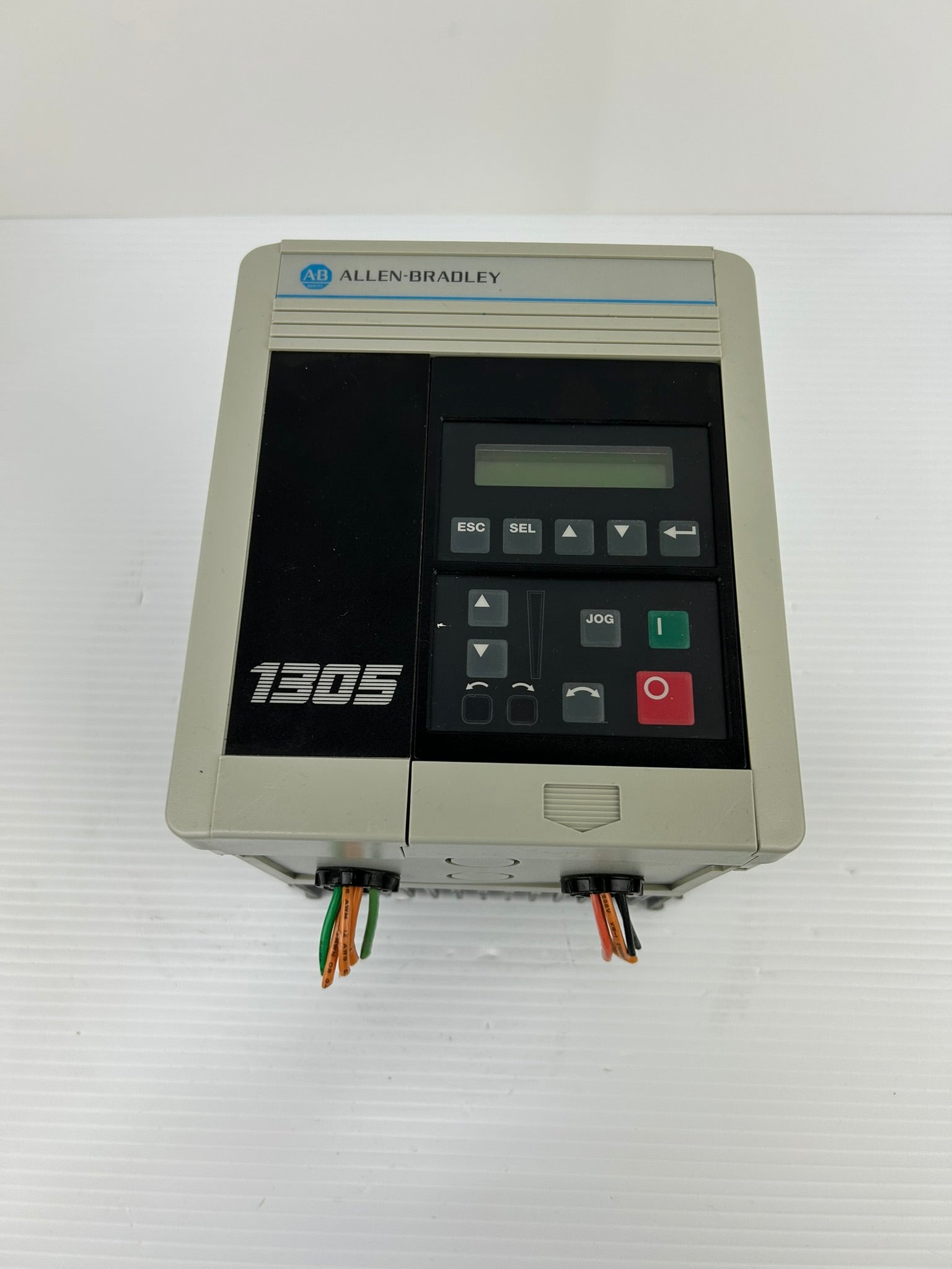 Allen Bradley 1305-BA04A Variable Frequency Drive Series A