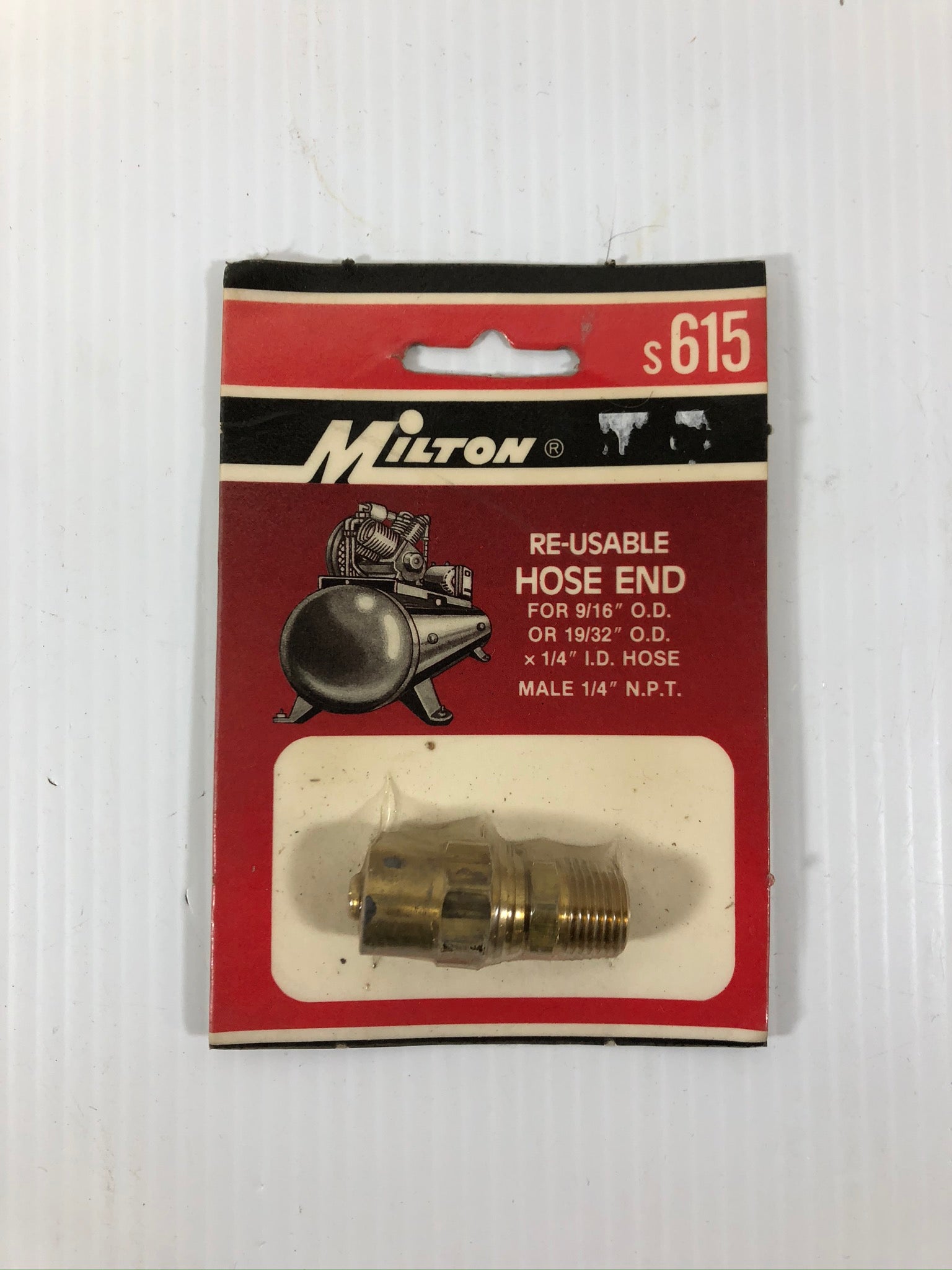 Milton S615 Reusable Hose End Male 1/4" NPT