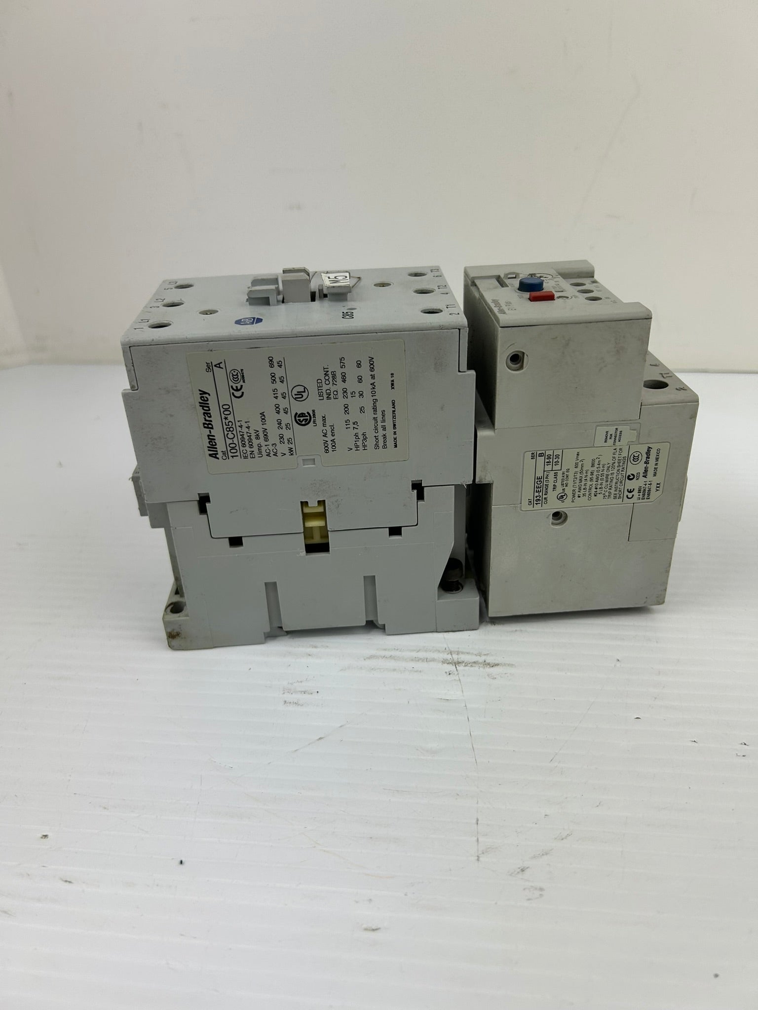 Allen Bradley 100-C85*00 Smart Motor Controller with 193-EEGE Overload Relay