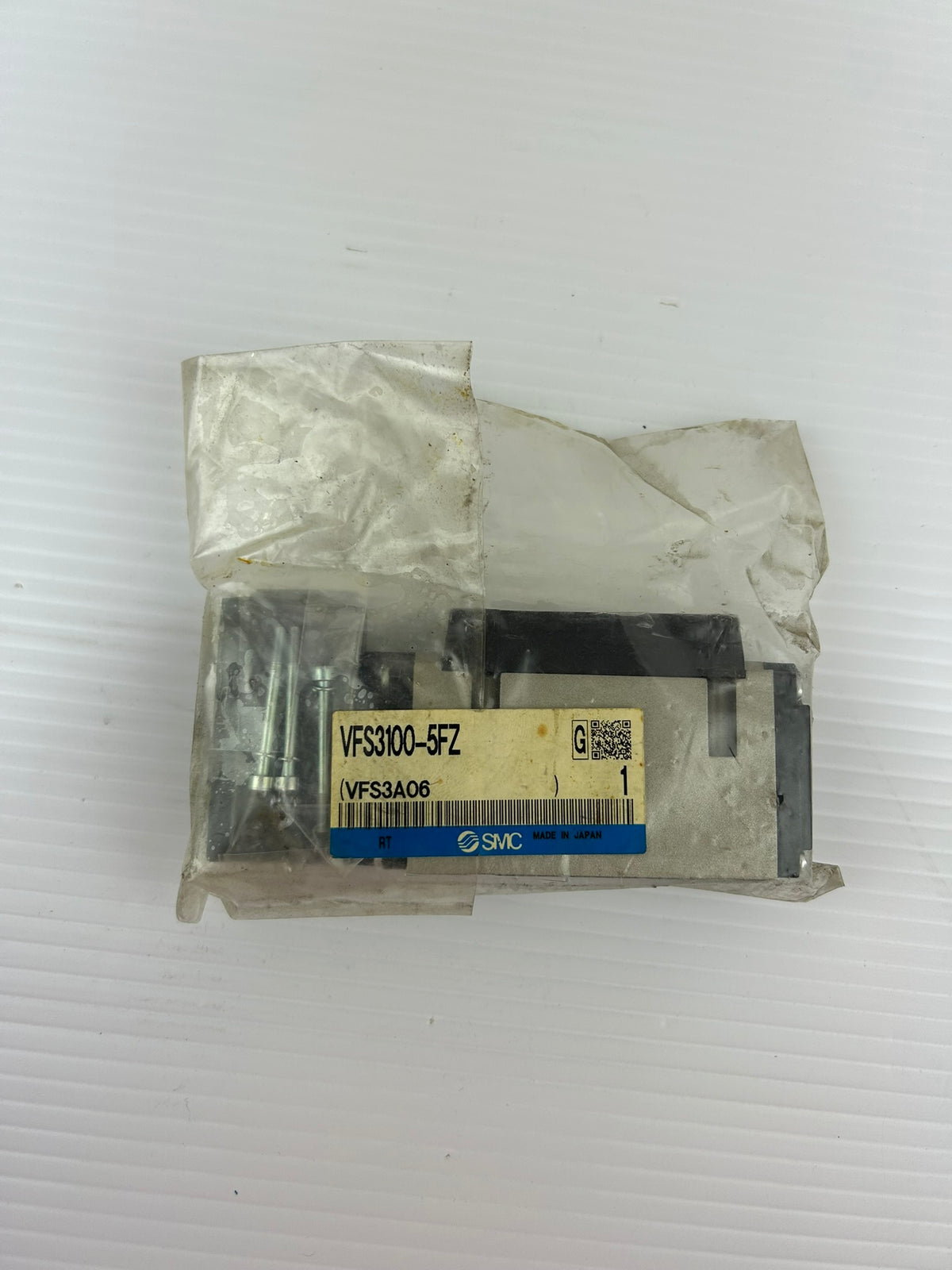 SMC VFS3100-5FZ VFS3000 5-Port Solenoid Valve 24VDC Pneumatic