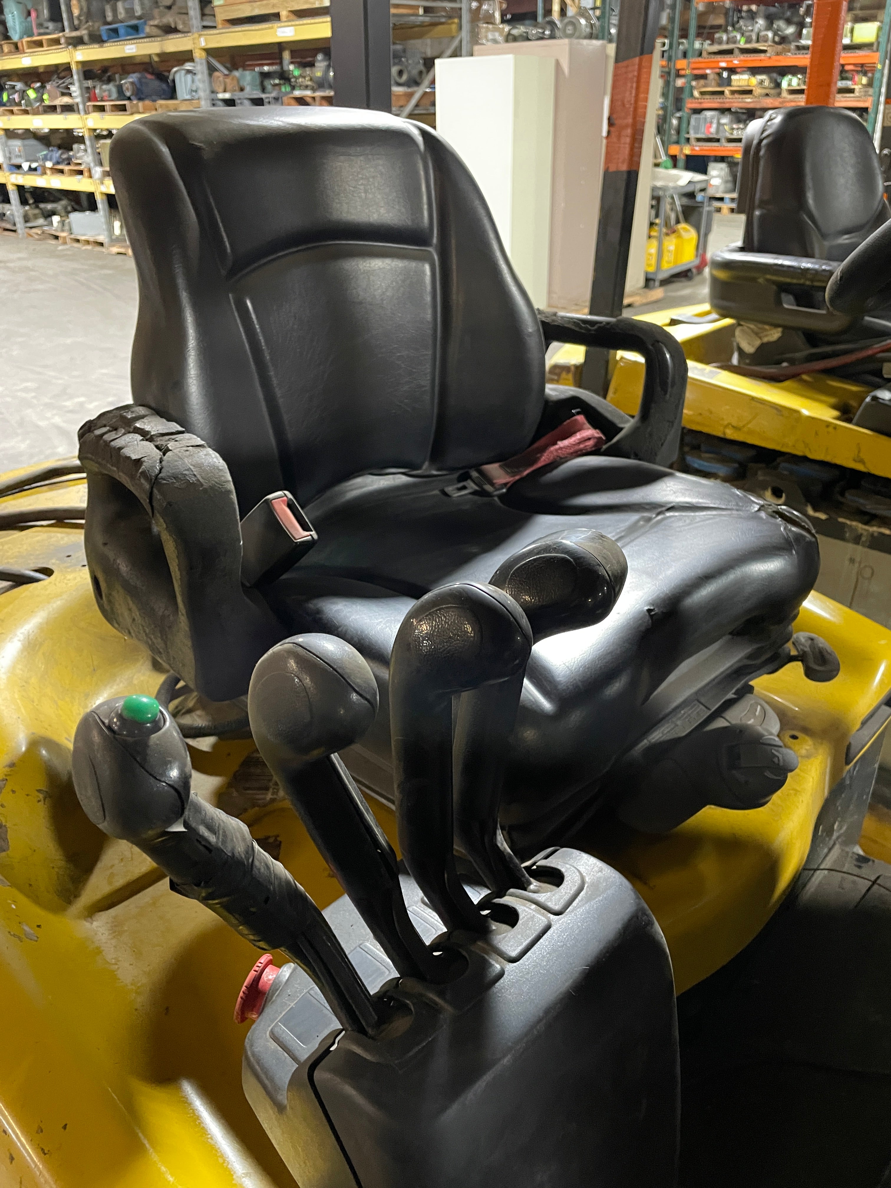 Yale Forklift Electric 5500 Lb. Capacity ERC060VGN36TE085