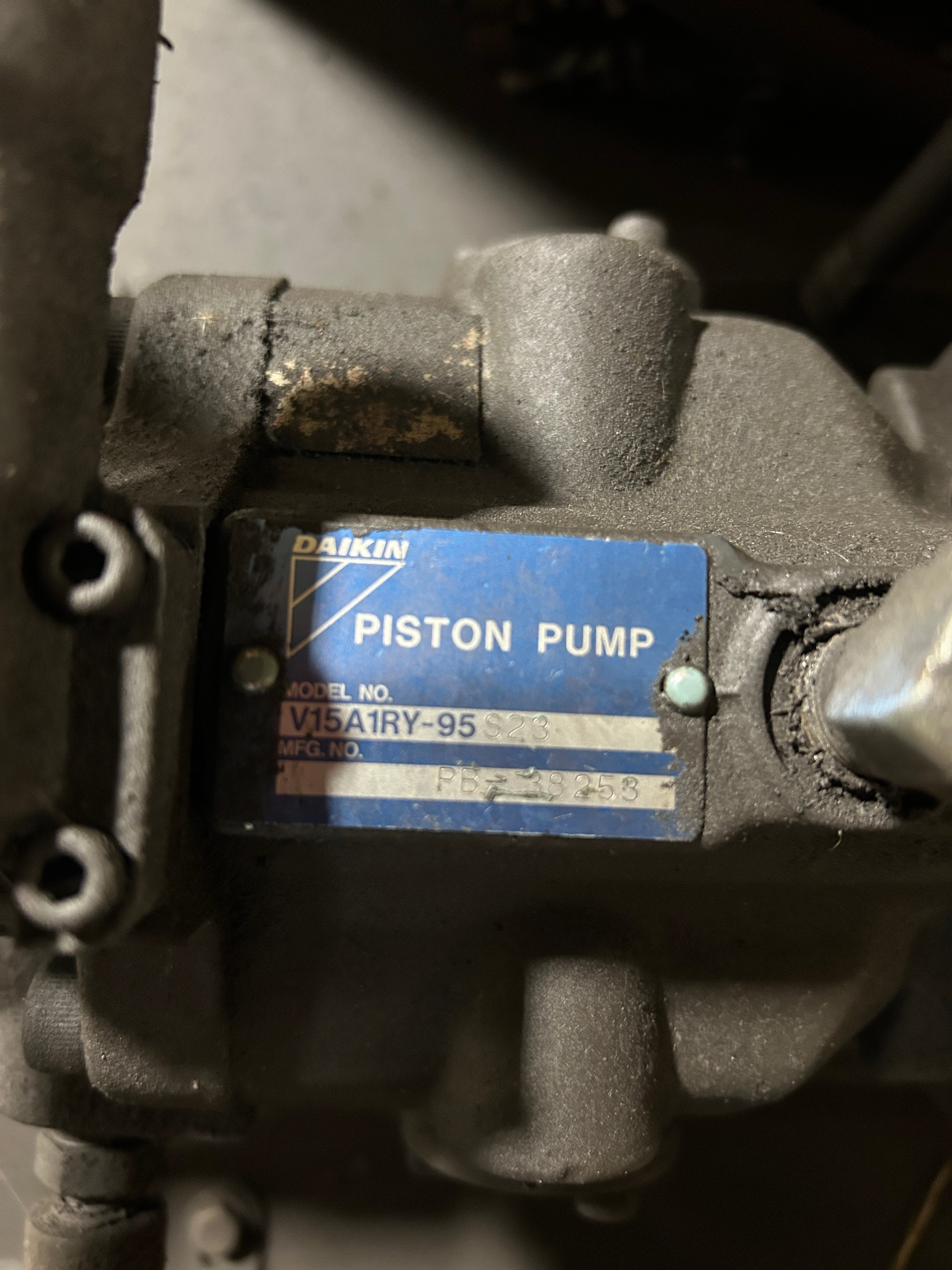 Daikin Industries AKZ206 Inverter Oil Cooling Unit Chiller Oil Hydraulic Tank 9