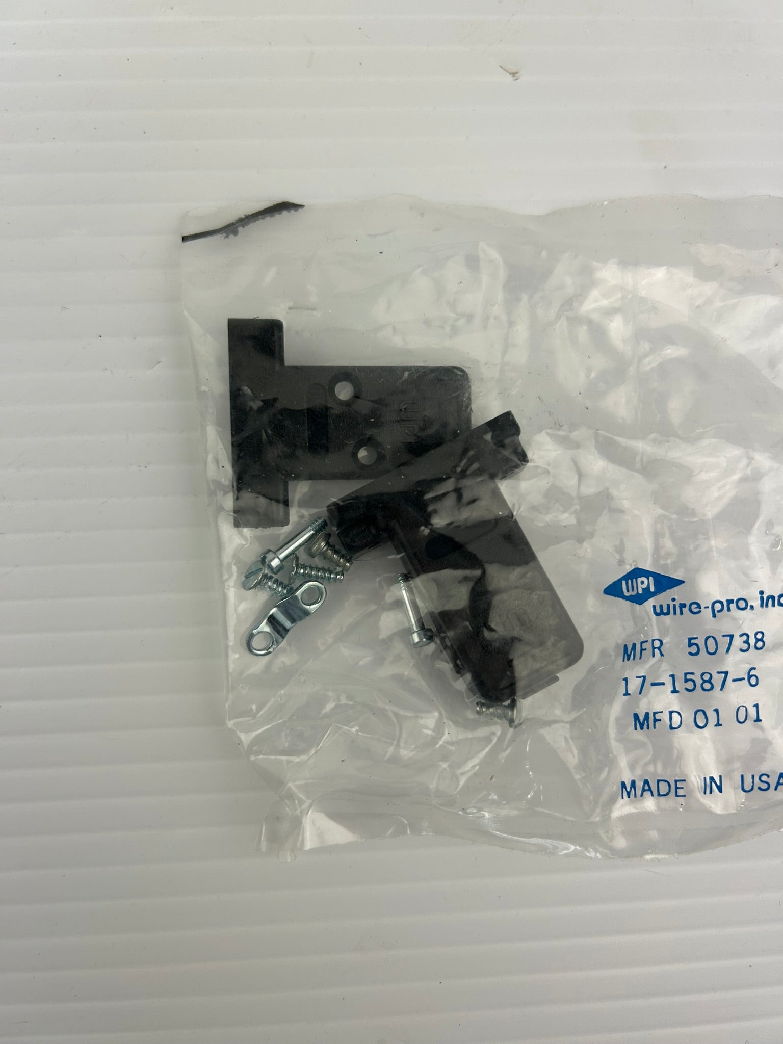 Wire-Pro MFR 50738 Connector Cover 17-1587-6 - Lot of 8