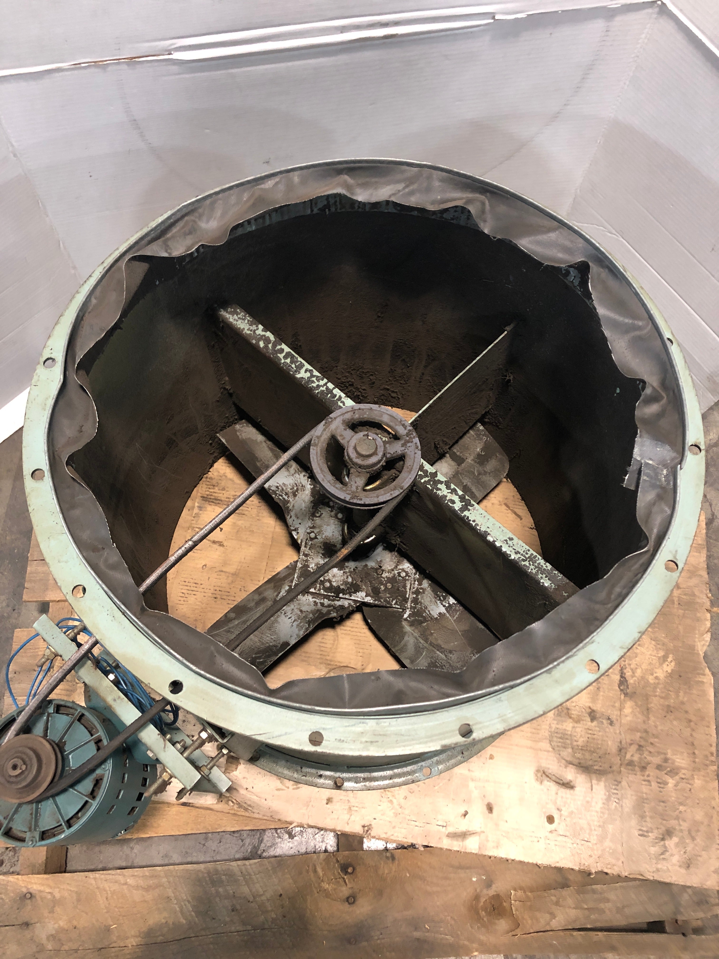 General Resource TAB-24N Tab Tube Axial Belt Drive Fan with 1 HP Motor 1220 RPM