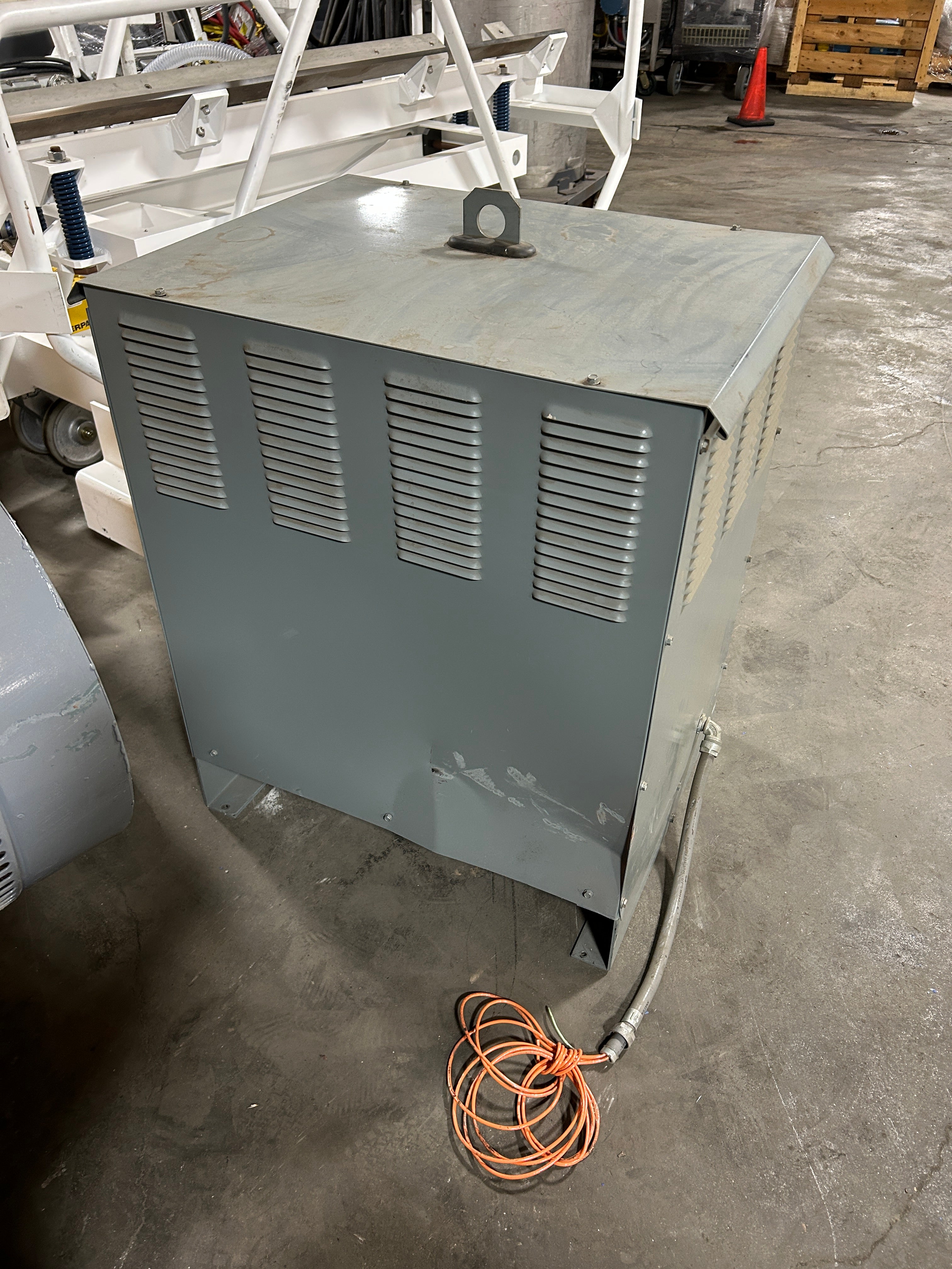 Hobart 3R18-1050MJIC Forklift Battery Charger 36V 3PH 18 Cell w/ Accu-Charge II