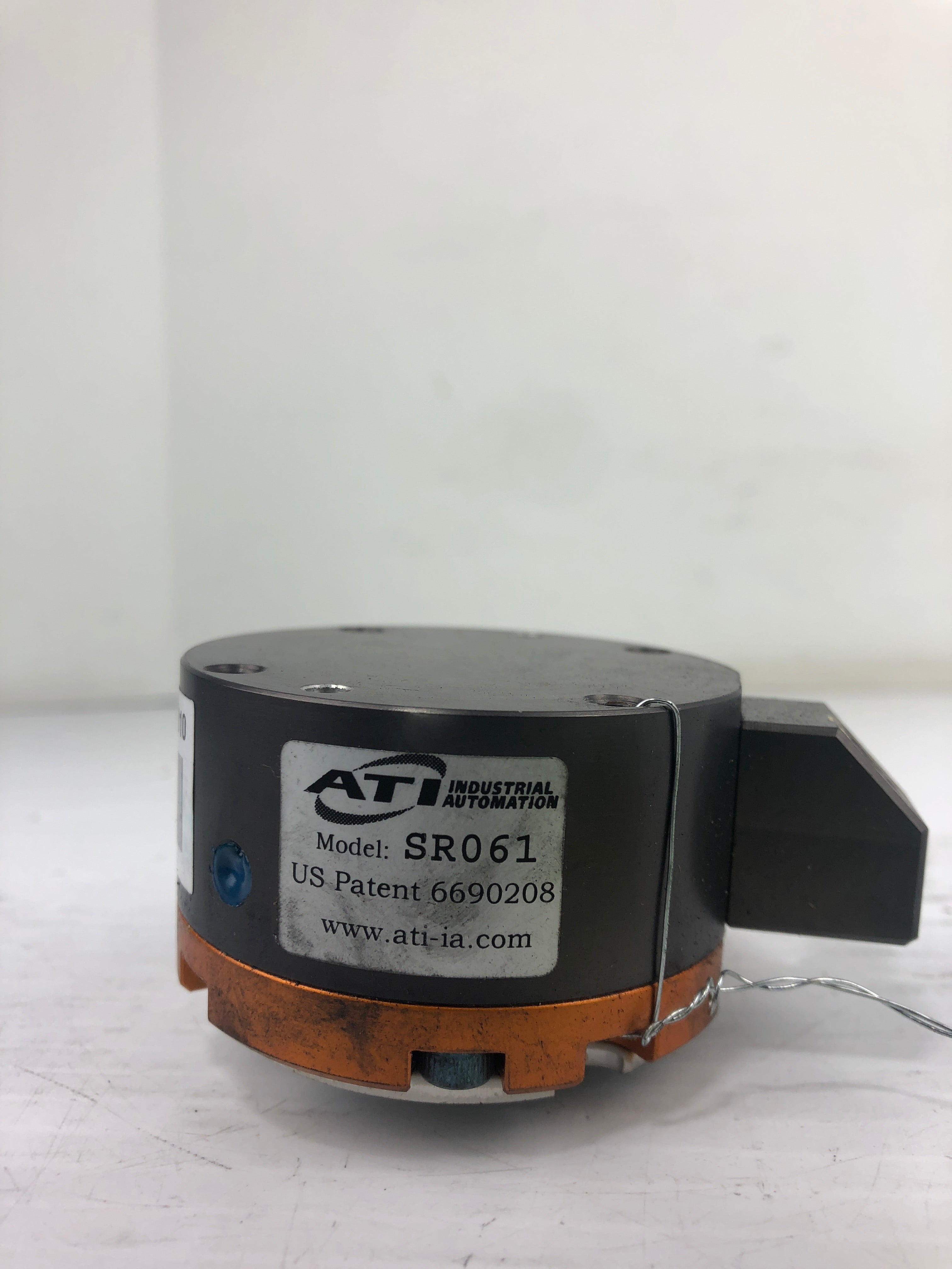 ATI Industrial Automation SR061 Robotic Collision Sensor 10-30VDC 100mA 90PSIG