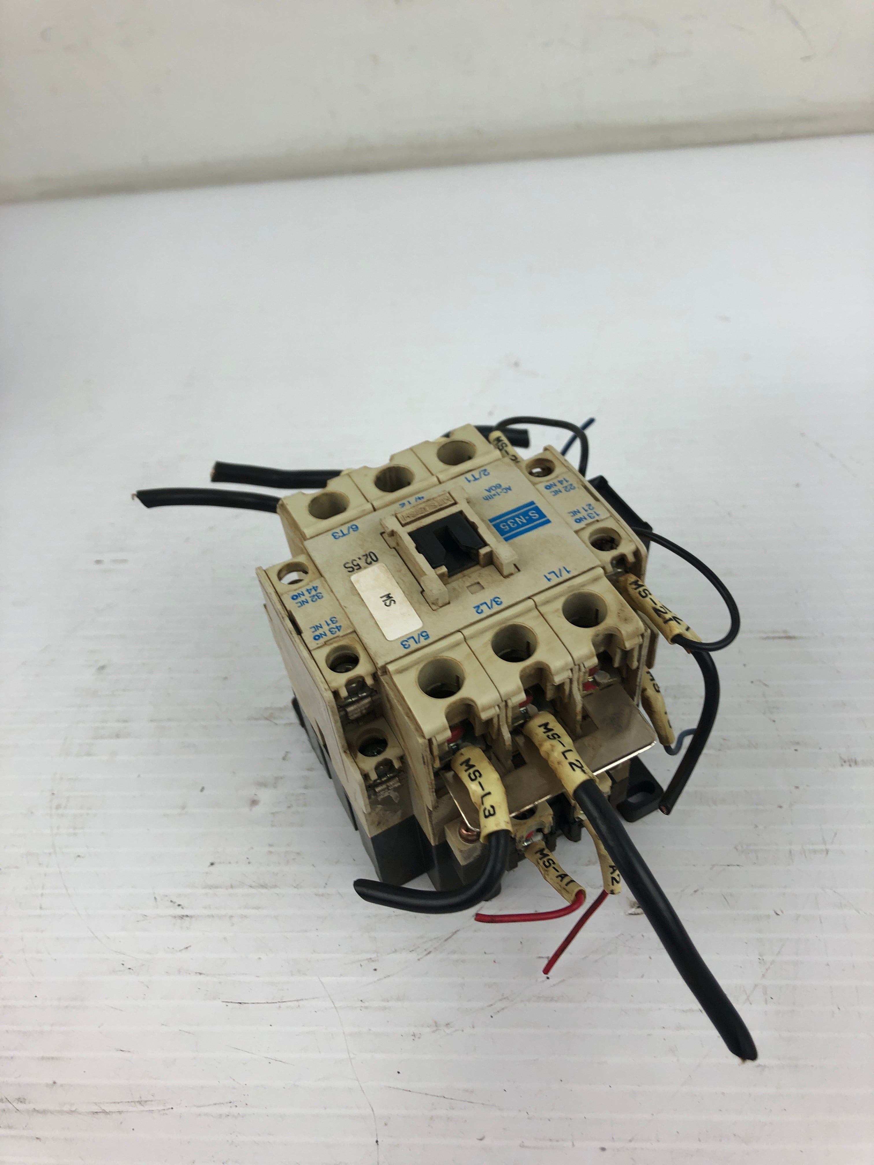 Mitsubishi S-N35 Magnetic Contactor 60 Amp
