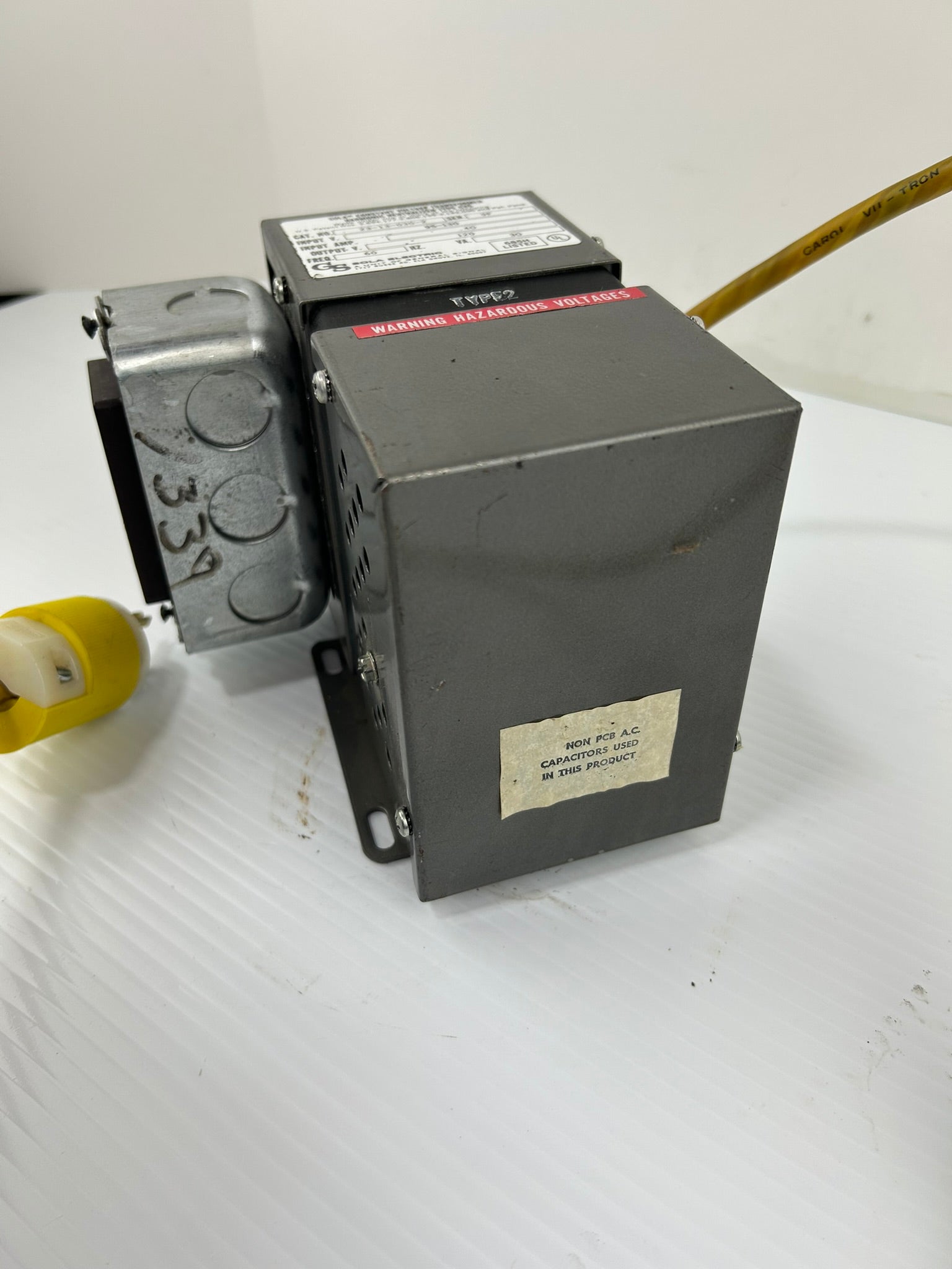 Sola 23-13-030-2 Constant Voltage Transformer 30VA Series 9F 60 Hz