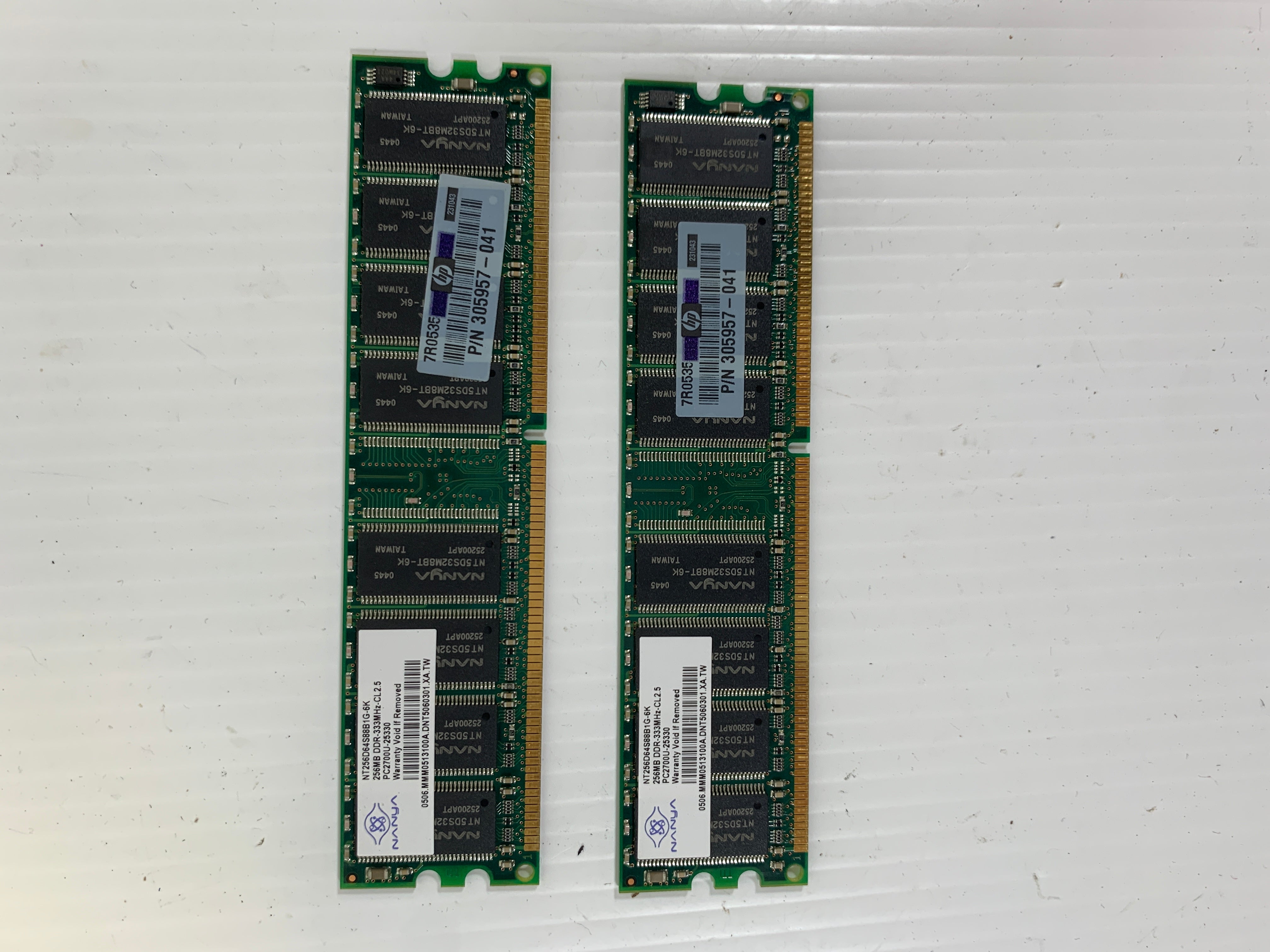 Nanya 256MB RAM PC-2700U-25330 NT256D64S88B1G-6K (Lot of 2)