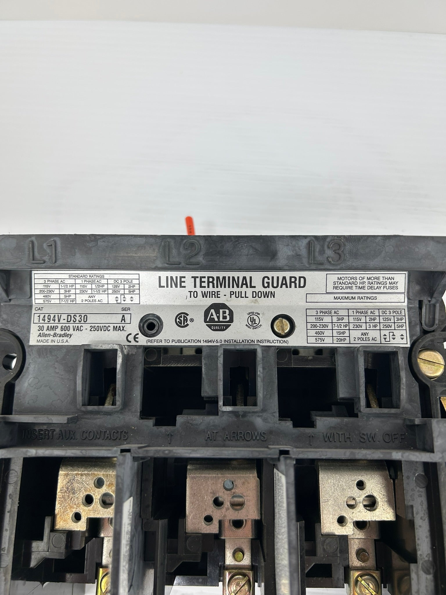 Allen Bradley 1494V-DS30 Line Terminal Guard Series A 30 Amp 600VAC 250VDC Max