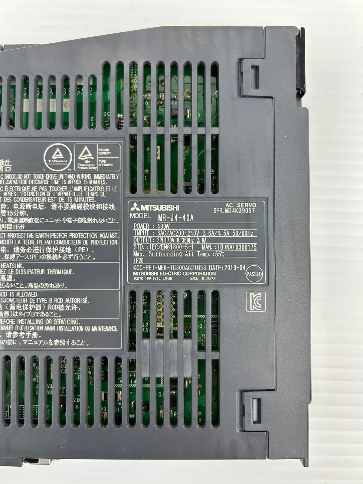 Mitsubishi MR-J4-40A MELSERVO-J4 400W AC Servo Drive Amplifier 200-240V