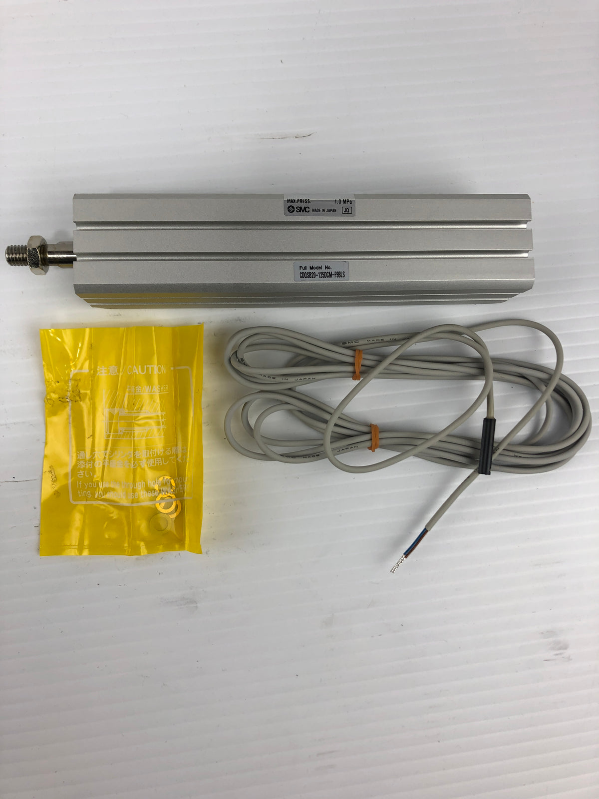SMC CDQSB20-125DCM-F9BLS Cylinder