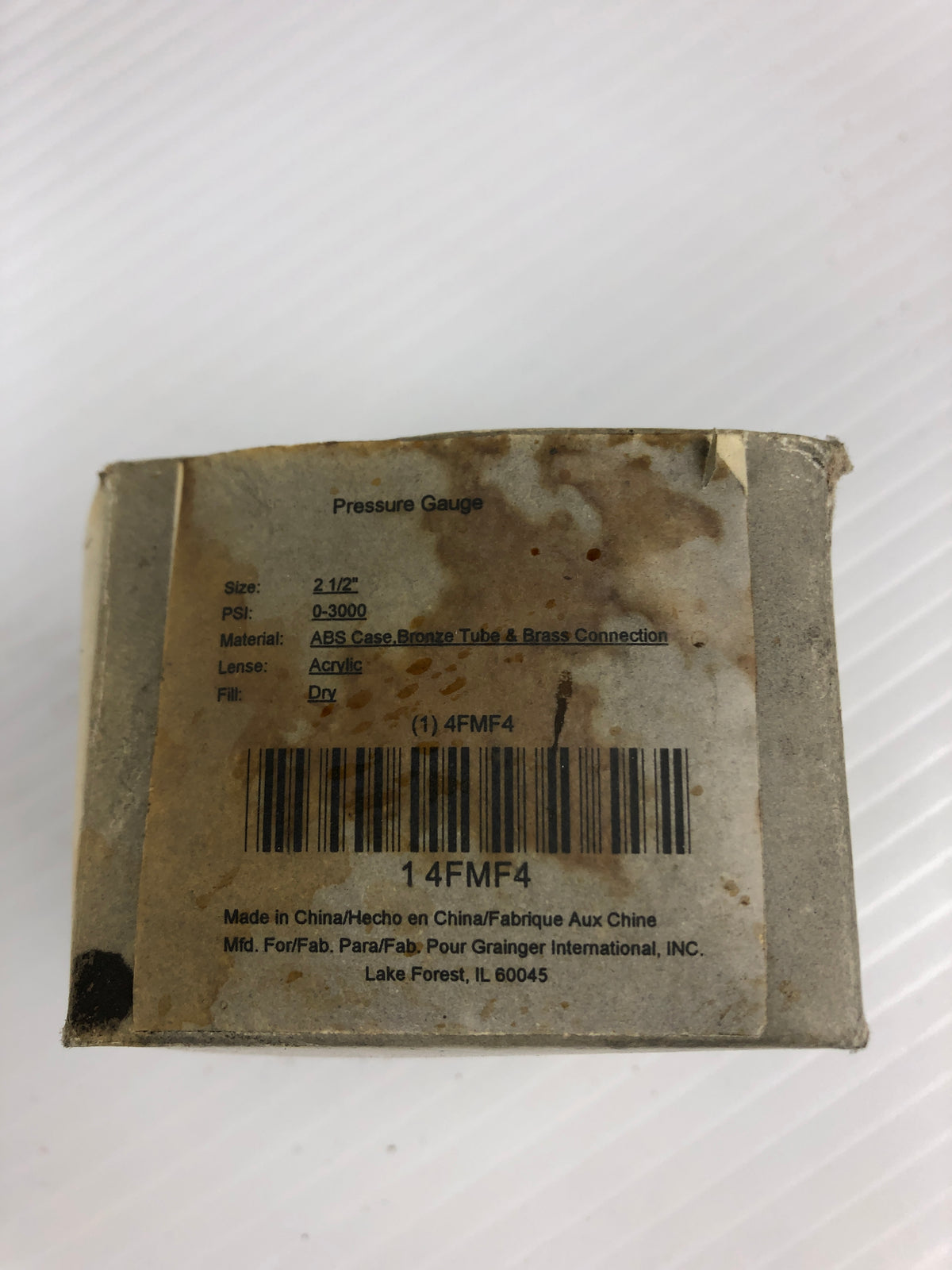 Universal Pressure Gauge 4FMF4 0-3000 PSI 2-1/2"
