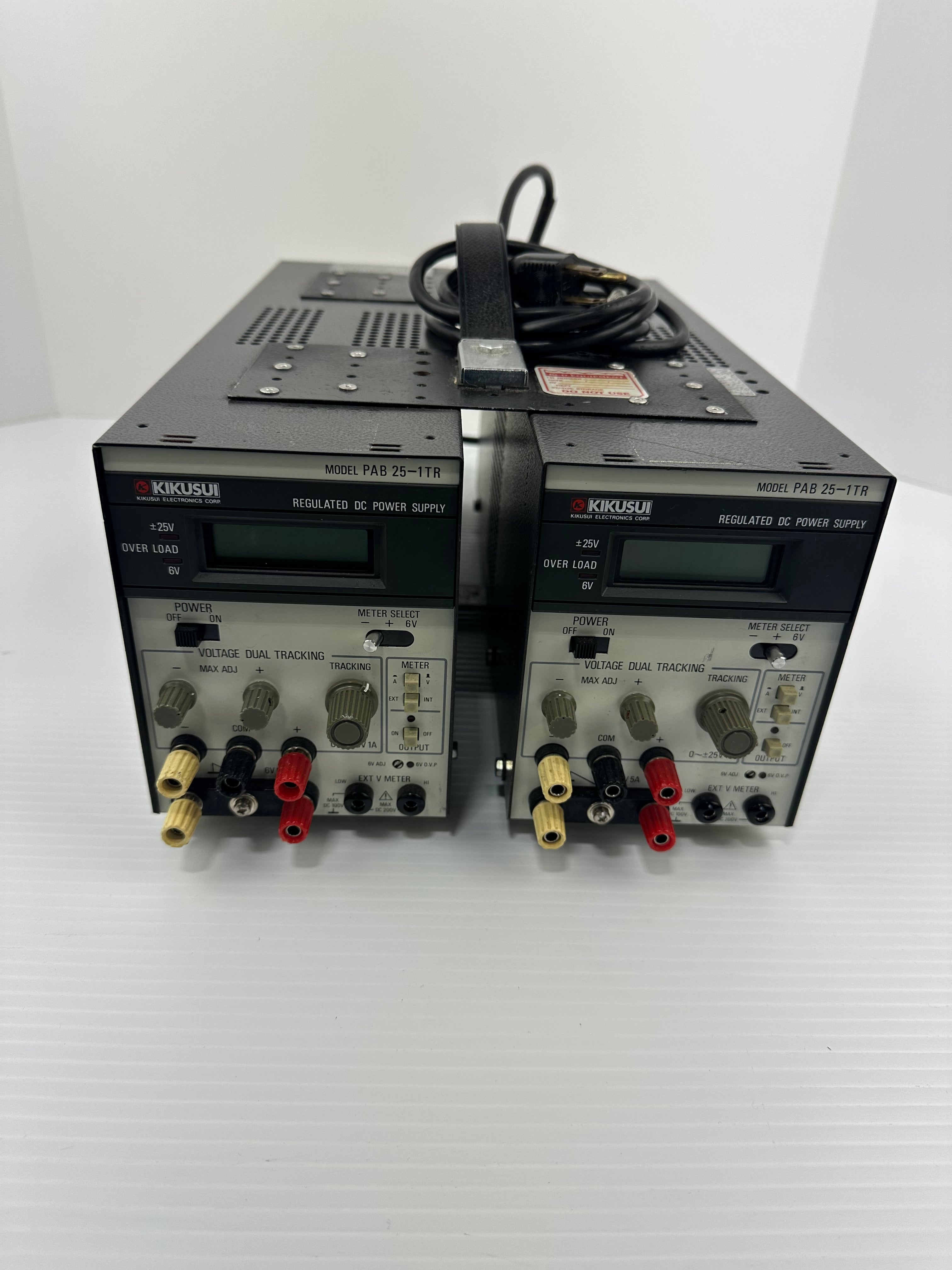 Kikuyu I Regulated DC Power Supply PAB 25-1TR 120 V 2.2 Amp 50/60 Hz
