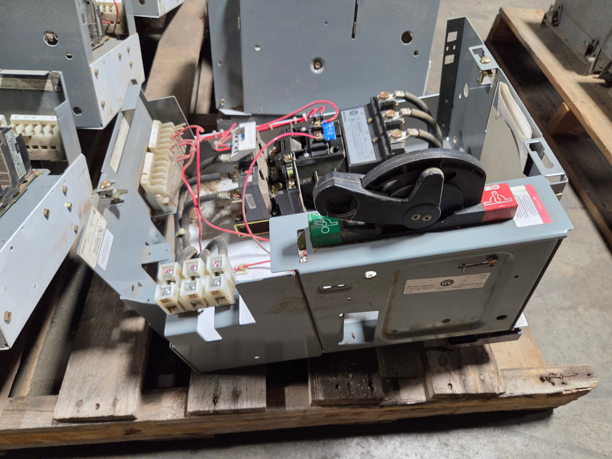 Allen-Bradley MCC Bucket 2113B Size 3 100A Breaker 30HP 3PH 480V 60Hz - No Door
