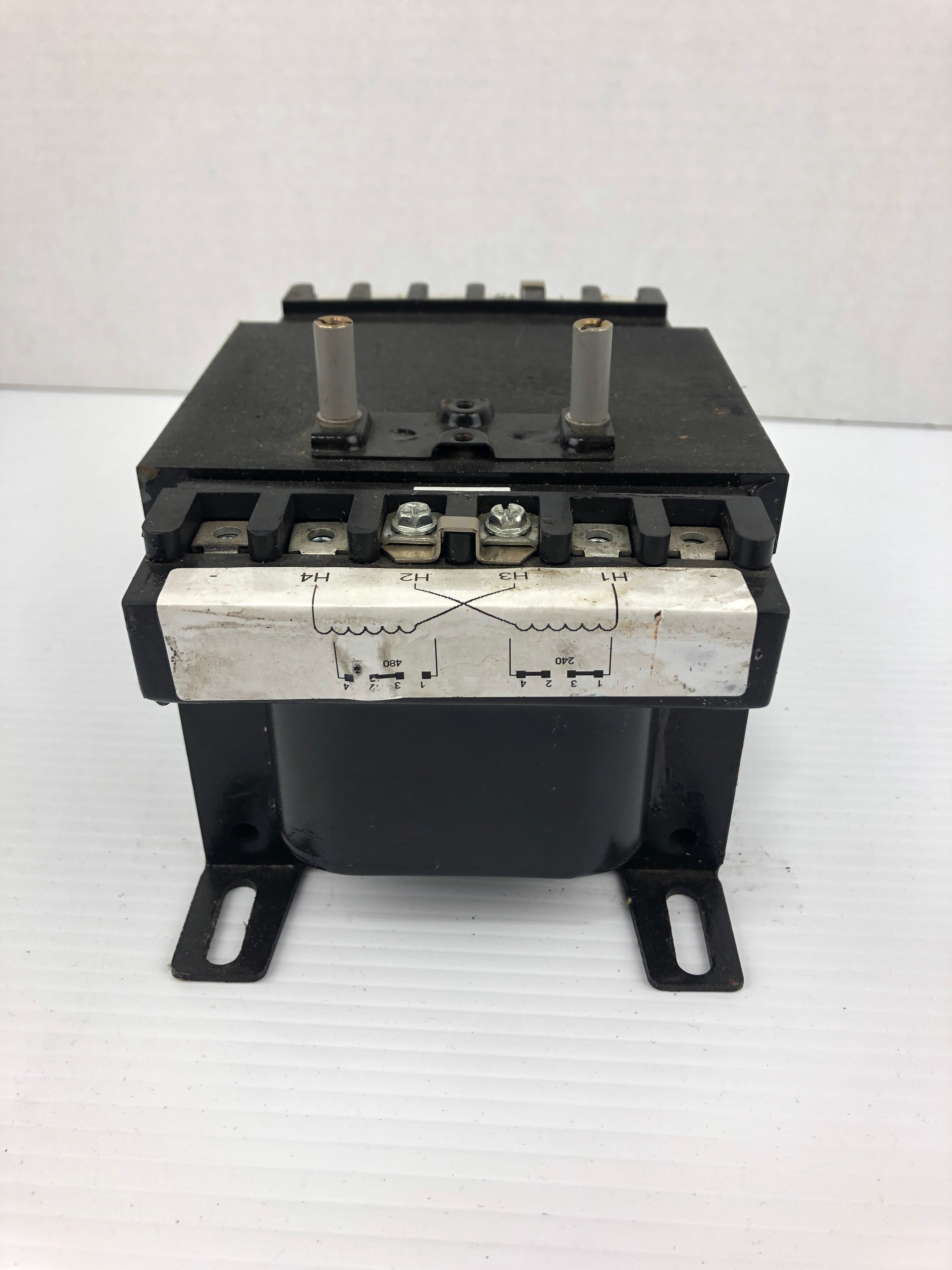 Allen-Bradley 1497B-A10-M14-0-N Industrial Control Transformer Series A 0.75kVA