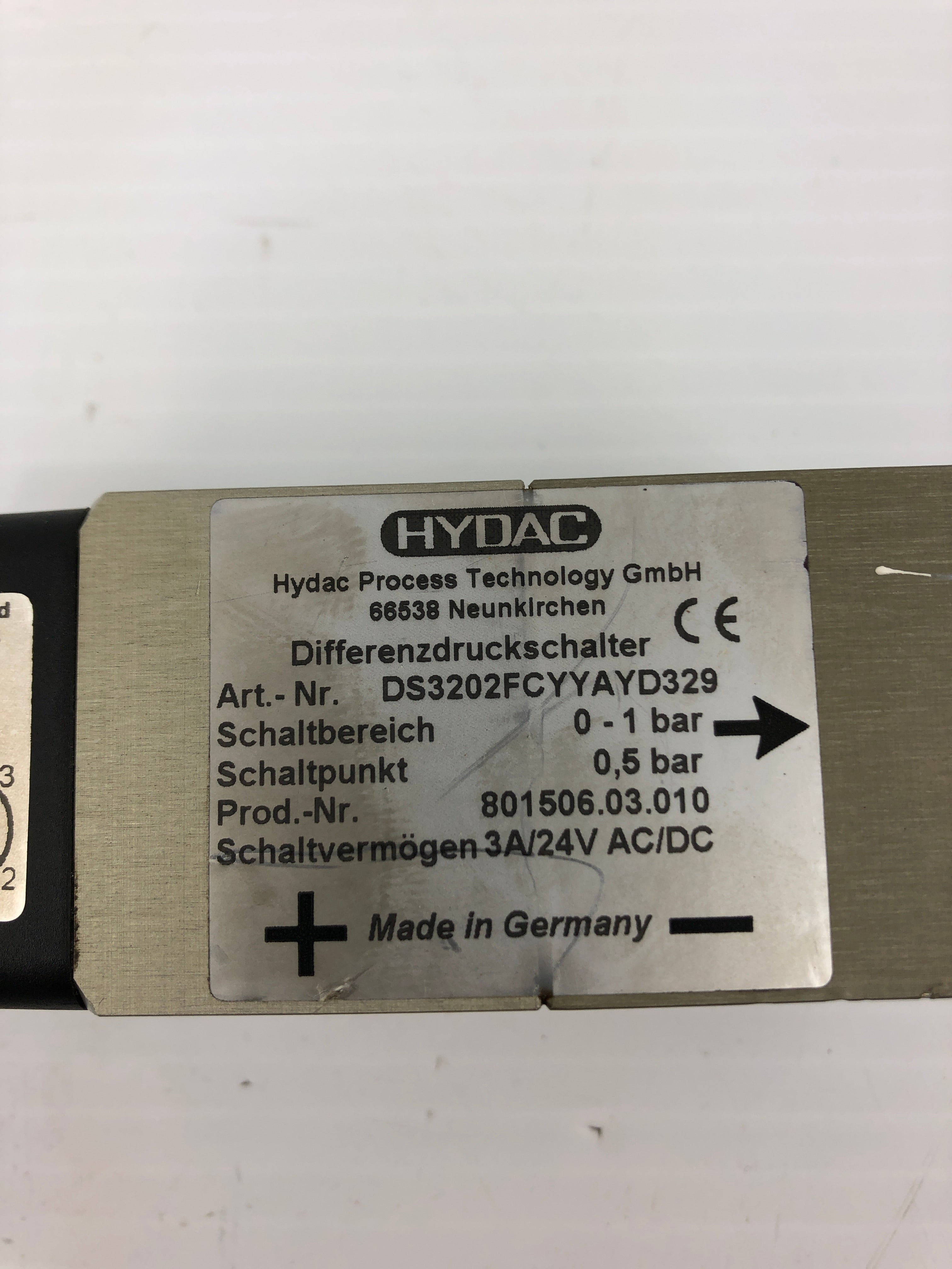 Hydac DS3202FCYYAYD329 Directional Valve