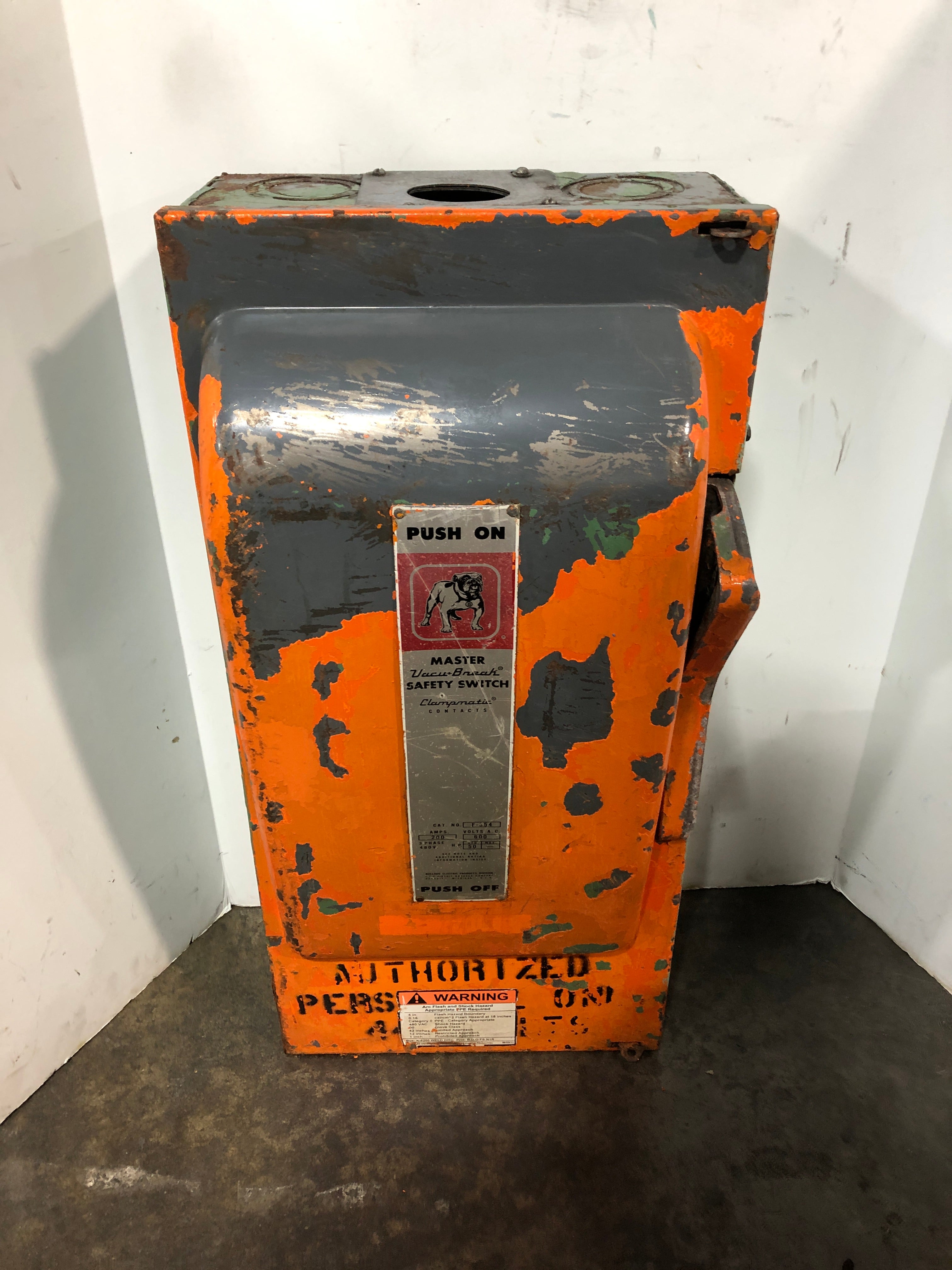 Bulldog F-354 Master Safety Switch 600V 20A 50HP 3PH