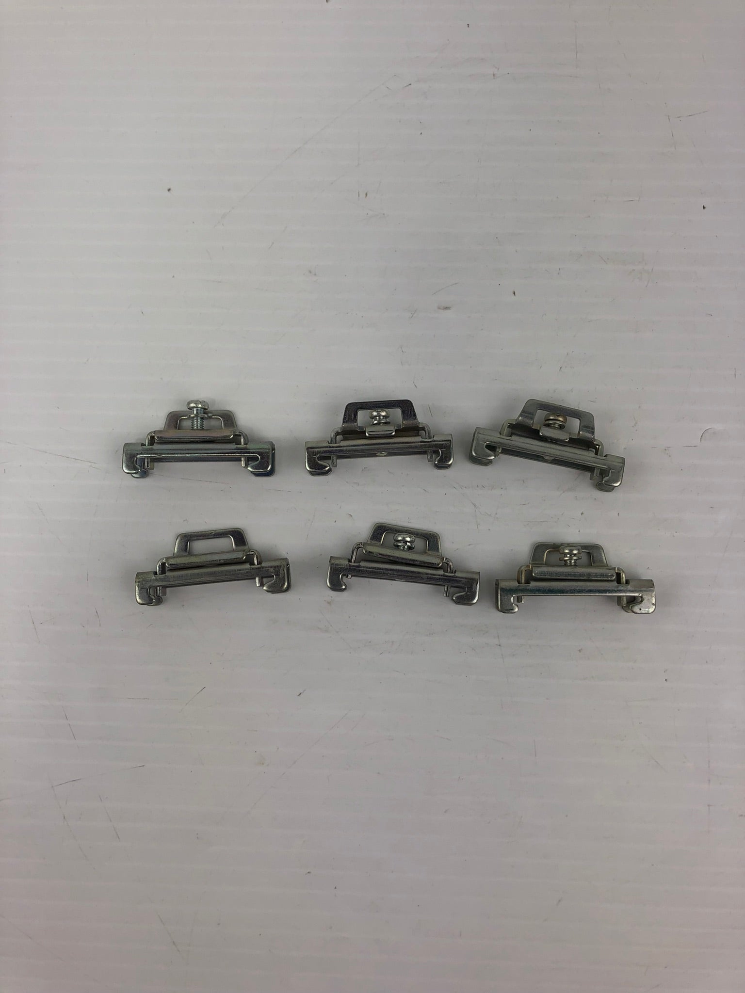 BNL6 Din Rail End Clip - Lot of 6