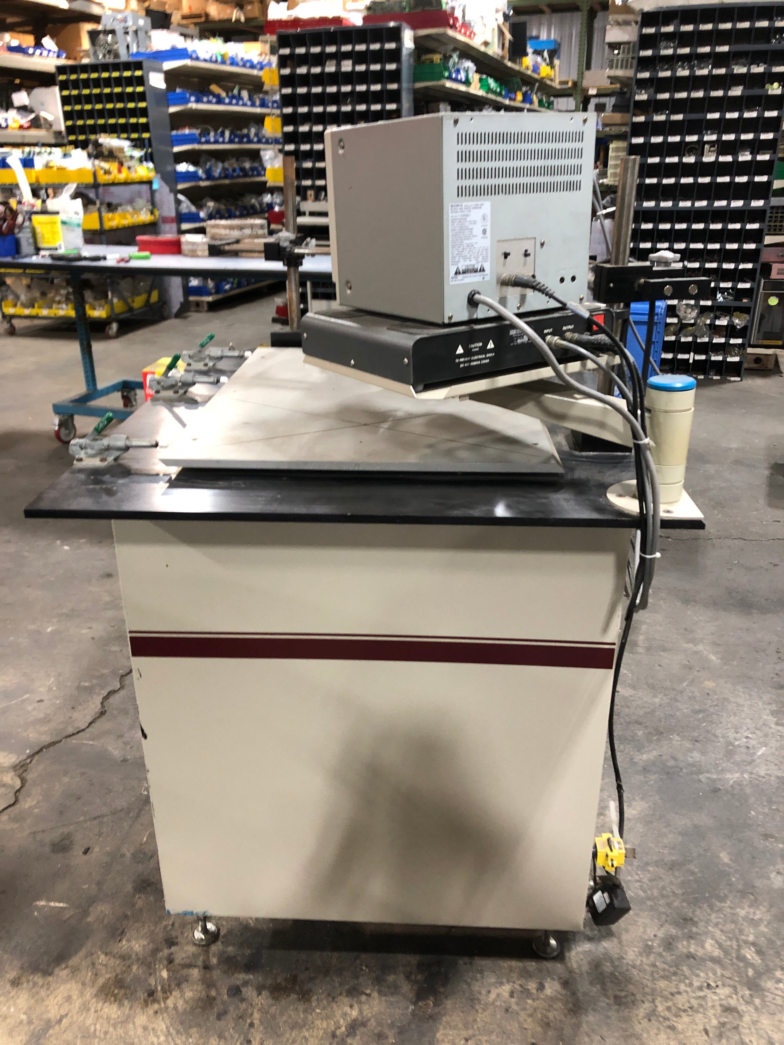 Western Lithotech W2675 Acculite Machine with Two Monitors 1PH 60 Cycle 1 FLA