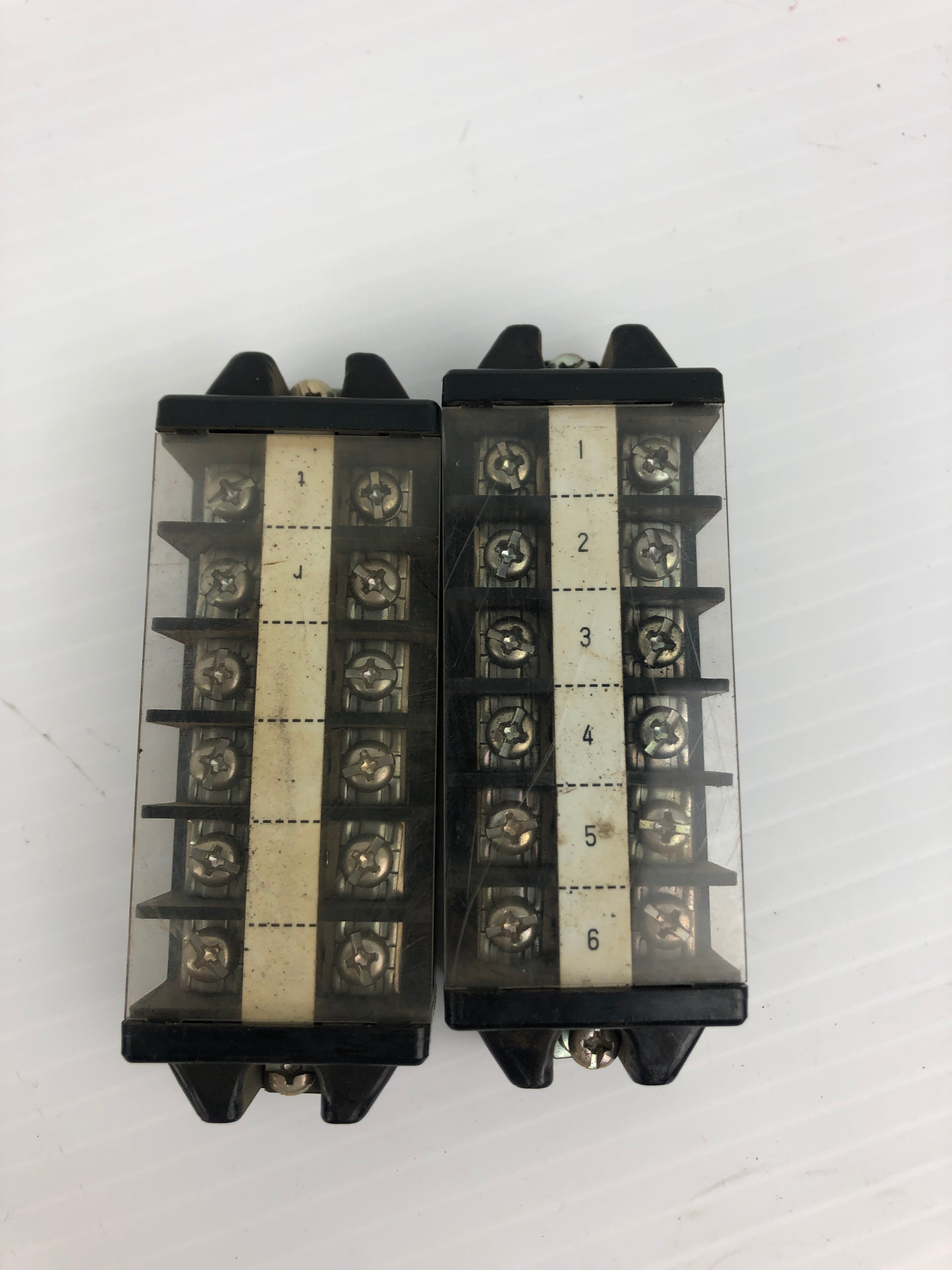 Yoshida Electric JTP30 Terminal Block 600V 30A 6P - Lot of 2