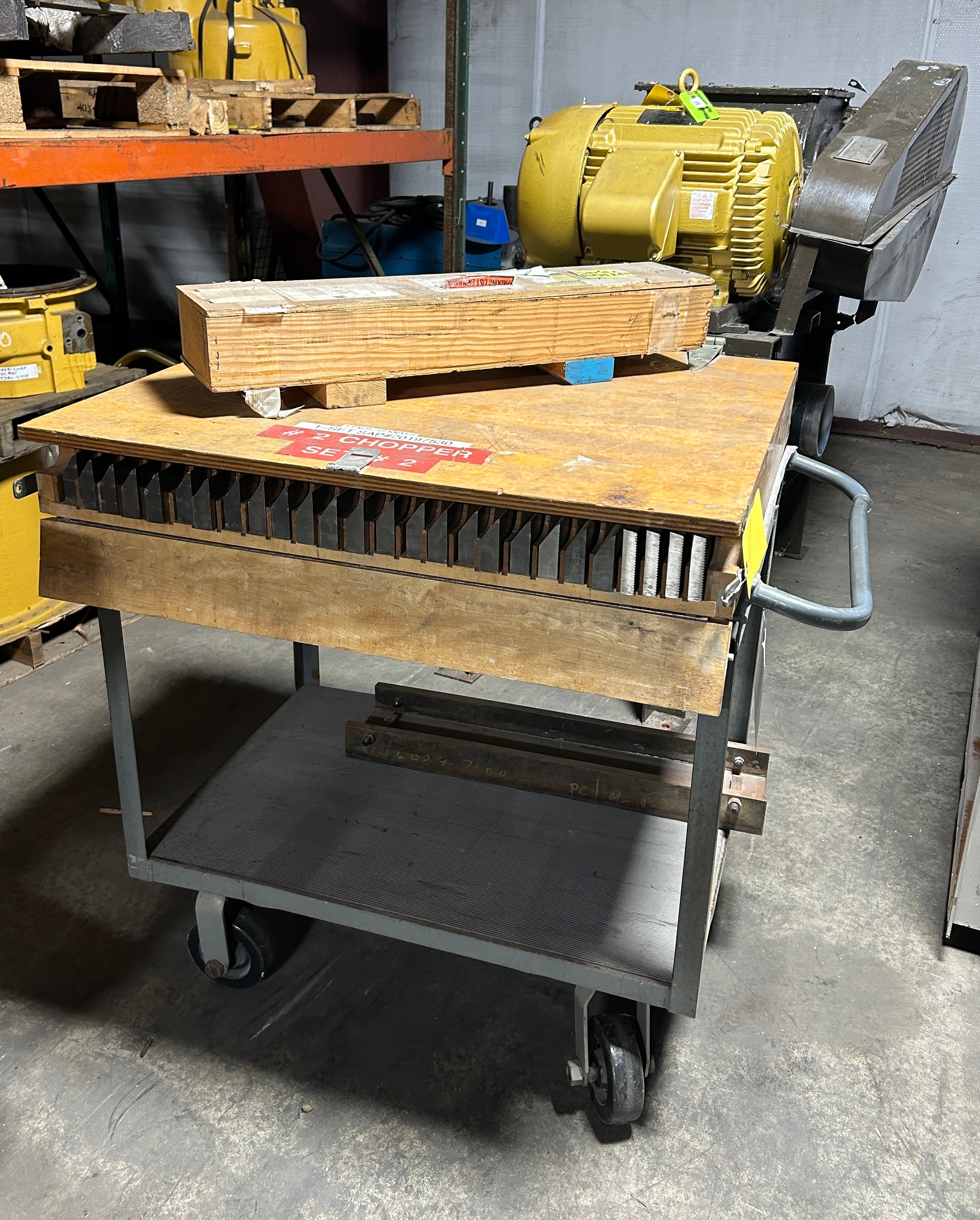 Sprout Waldron BR-14X18 RH Edge Chopper 40HP Motor with 2 Sets of Blades