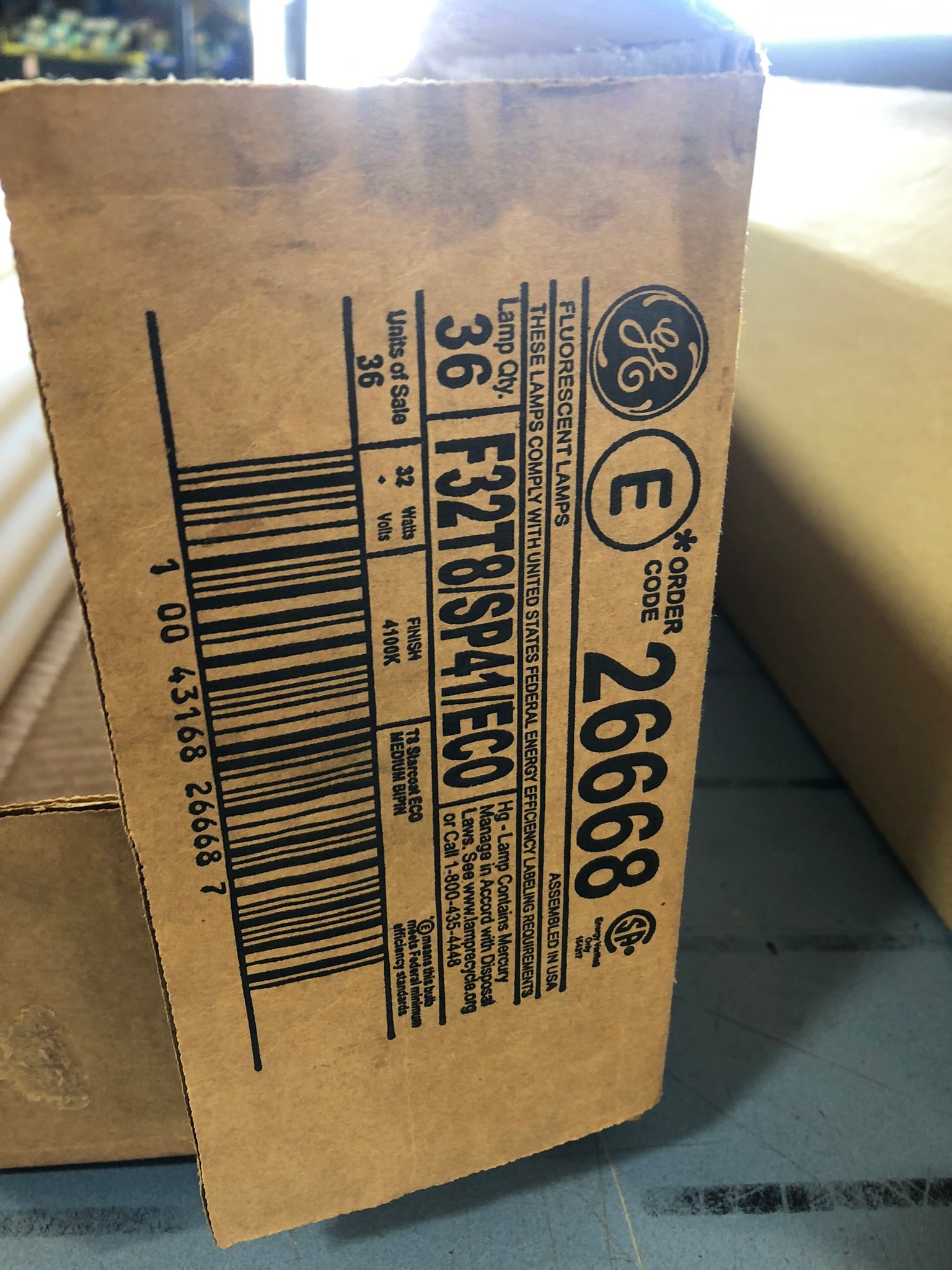 GE 26668 Fluorescent Lamps Light Bulbs F32T8/SP41/ECO - Box of 36