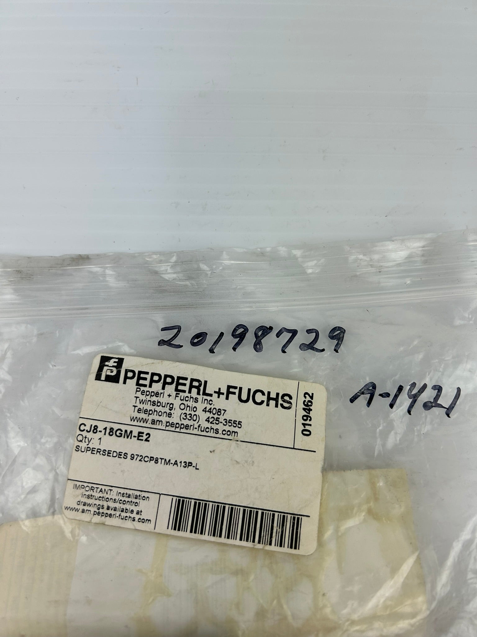 Pepperl+Fuchs CJ8-18GM-E2 Proximity Sensor