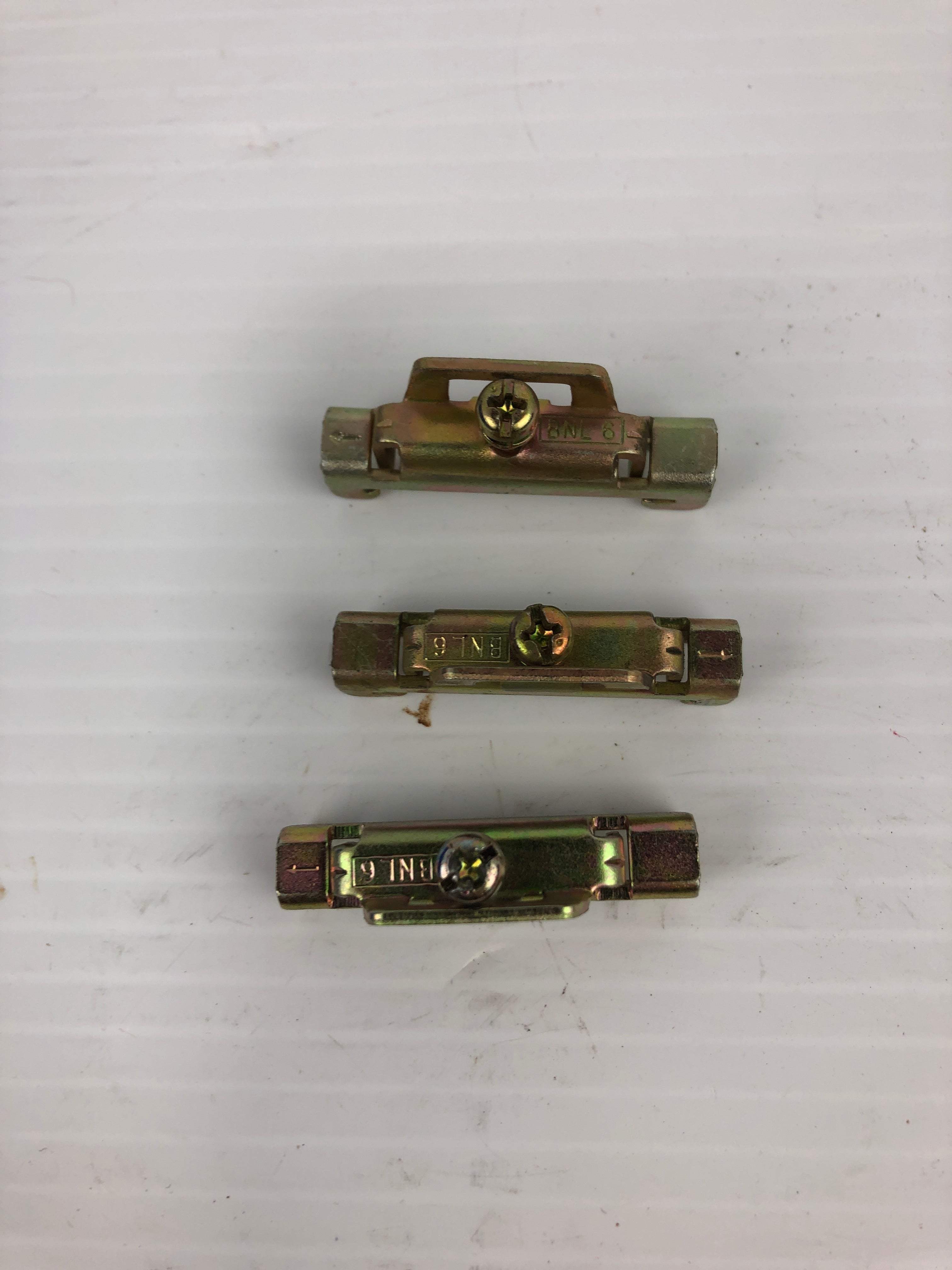 BNL6 Din Rail End Clip - Lot of 3