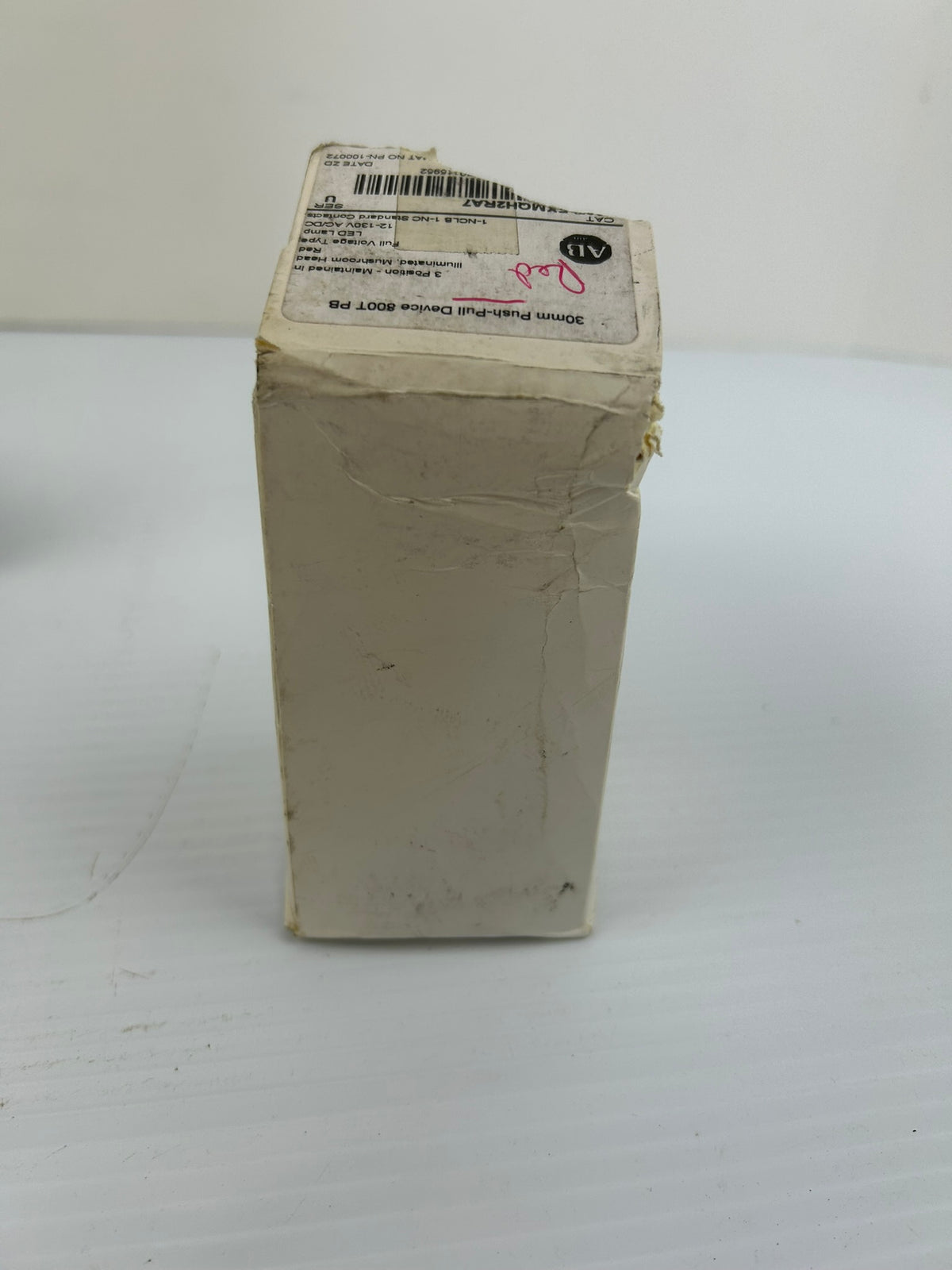 Allen Bradley 800-FXMQH2RA7 30mm Red Push-Pull Device 800T PB Series U