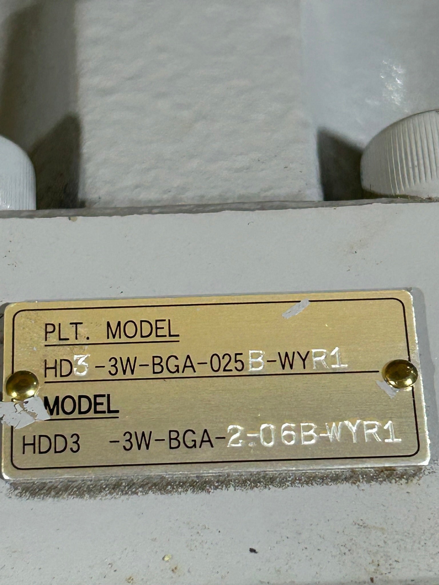 Toyo-OKI HD3-3W-BGA-025B-WYR1 Hydraulic Valve HDD3-3W-BGA-2-06B-WYR1