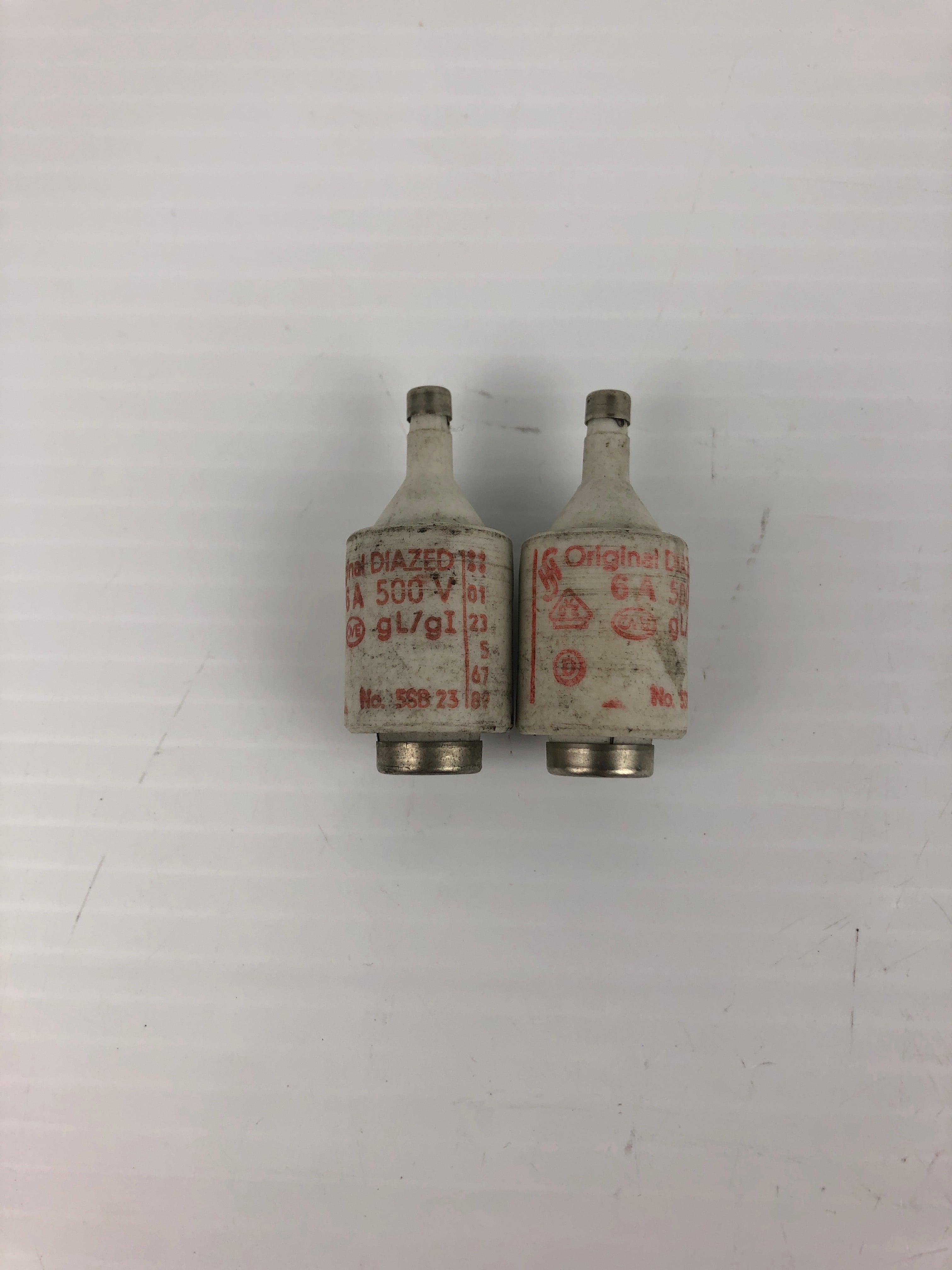 Siemens Original Diazed 5SB23 Ceramic Bottle Fuse 6A 500V (Lot of 2)