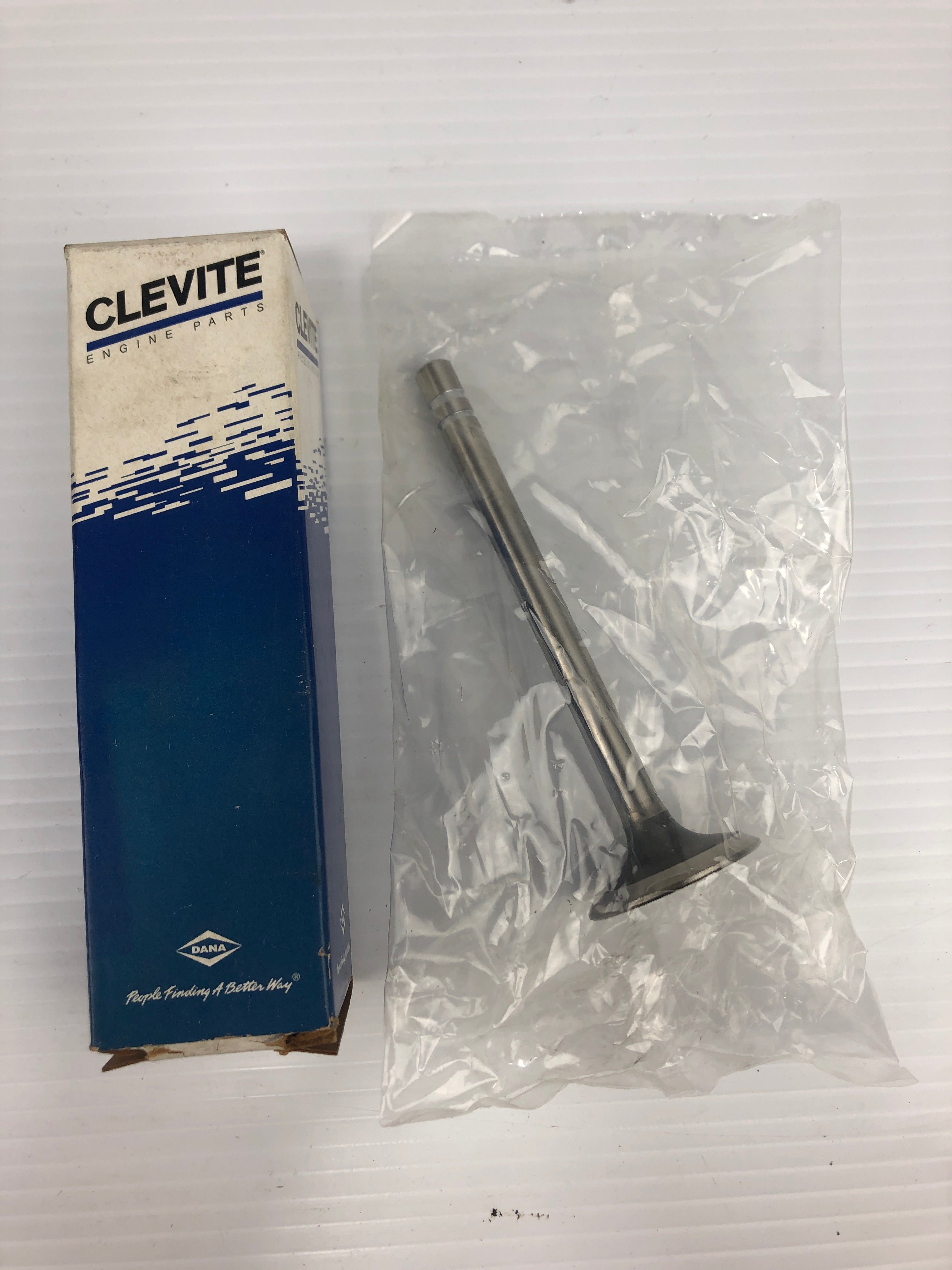 Clevite 2111941 Engine Exhaust Valve 211-1941