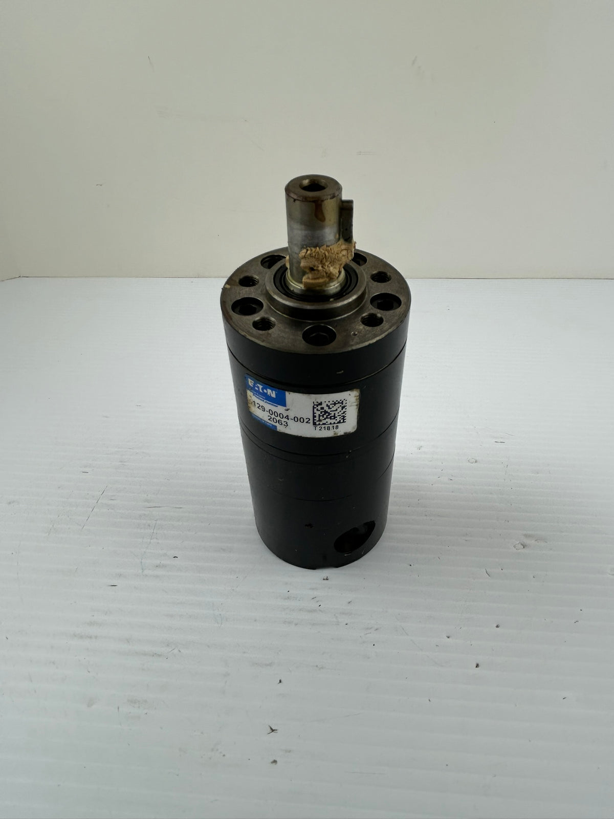 Eaton Char-Lynn 129-0004-002 Hydraulic Motor J Series 1.93 CI