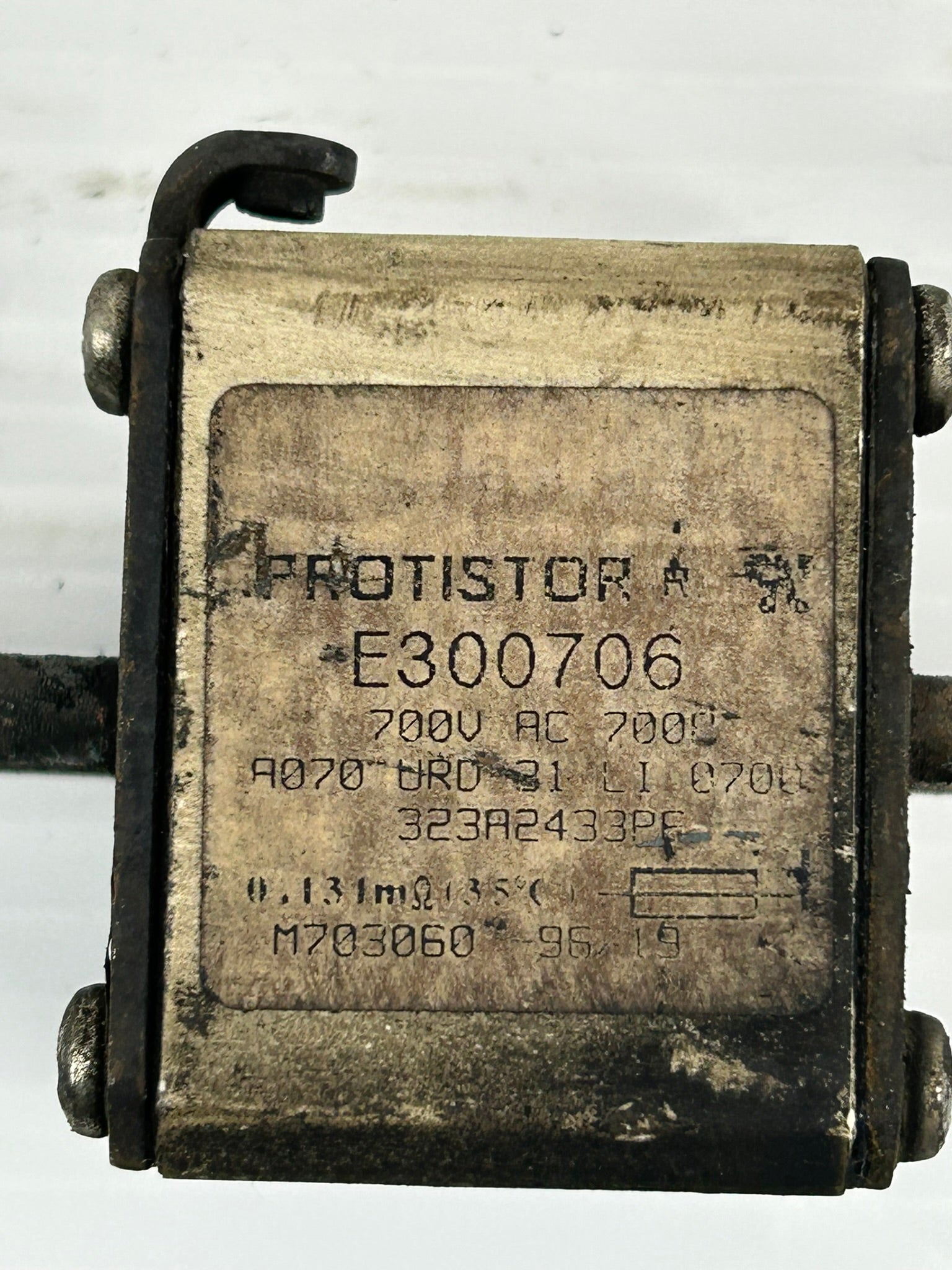 Ferraz Protistor E300706 700V 700A Fuse