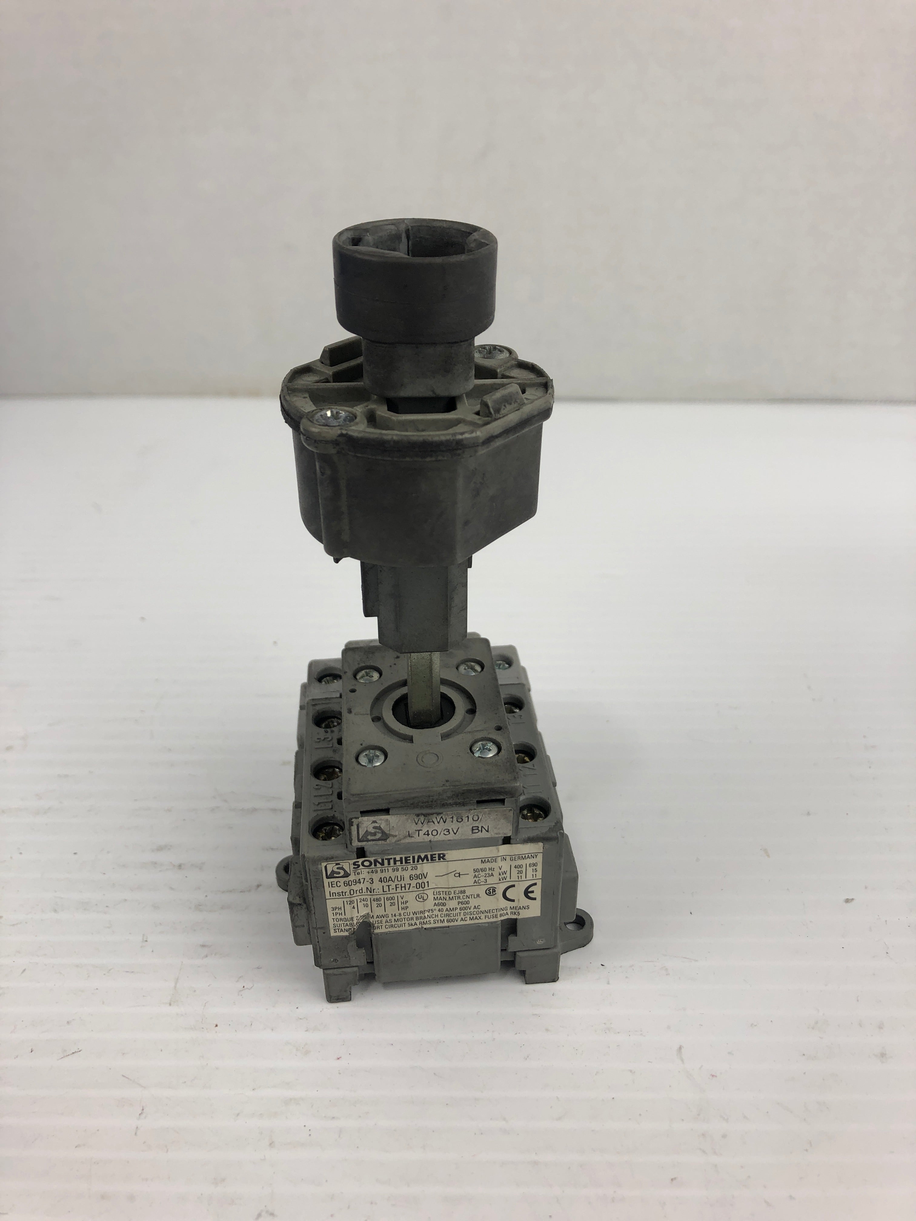 Sontheimer LT-FH7-001 Industrial Electric Switch 40A/Ui 690V