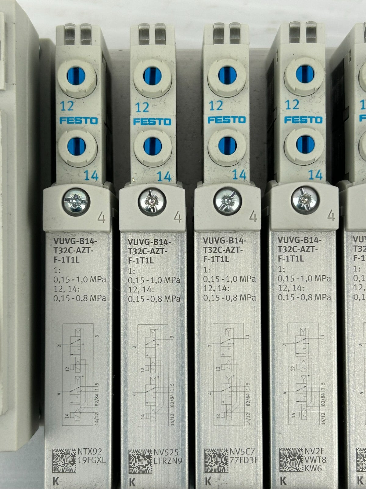 Festo VTUG-14-VRPT-S8-B1T-G14-UL-G18S-9K11M Manifold Valve Assembly w/ 20 Valves