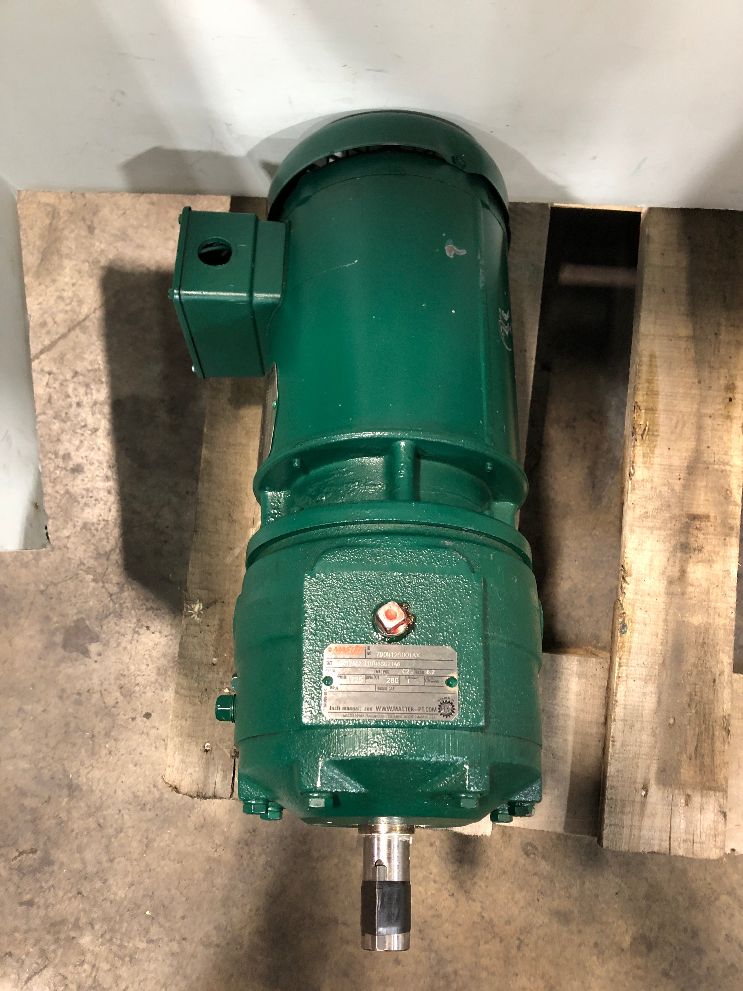 Master Power Transmission 602500-01-E Motor with Gearbox 2 HP 1755 RPM 3PH