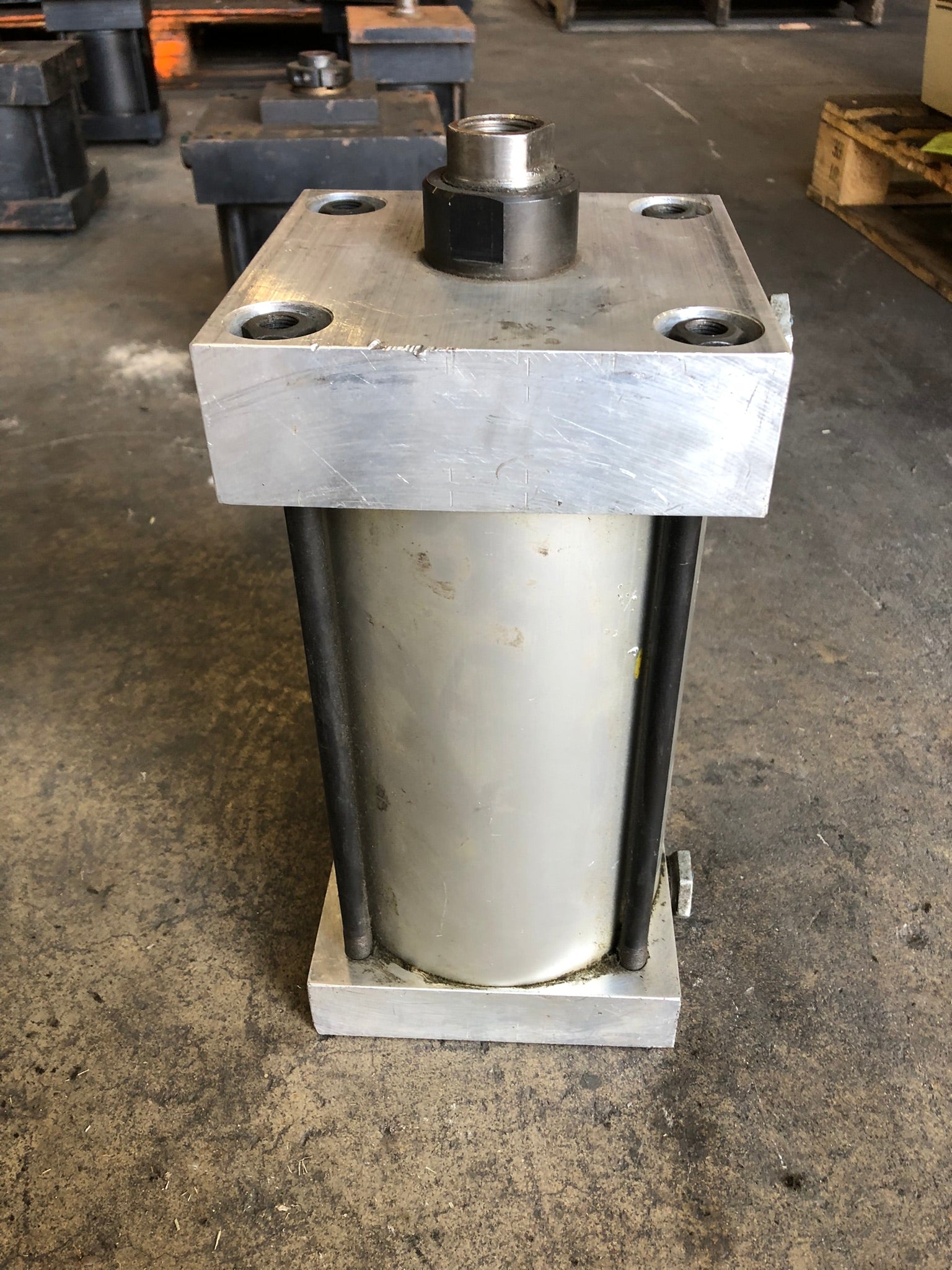 Norgren S-A01198C Hydraulic Cylinder 335531.10