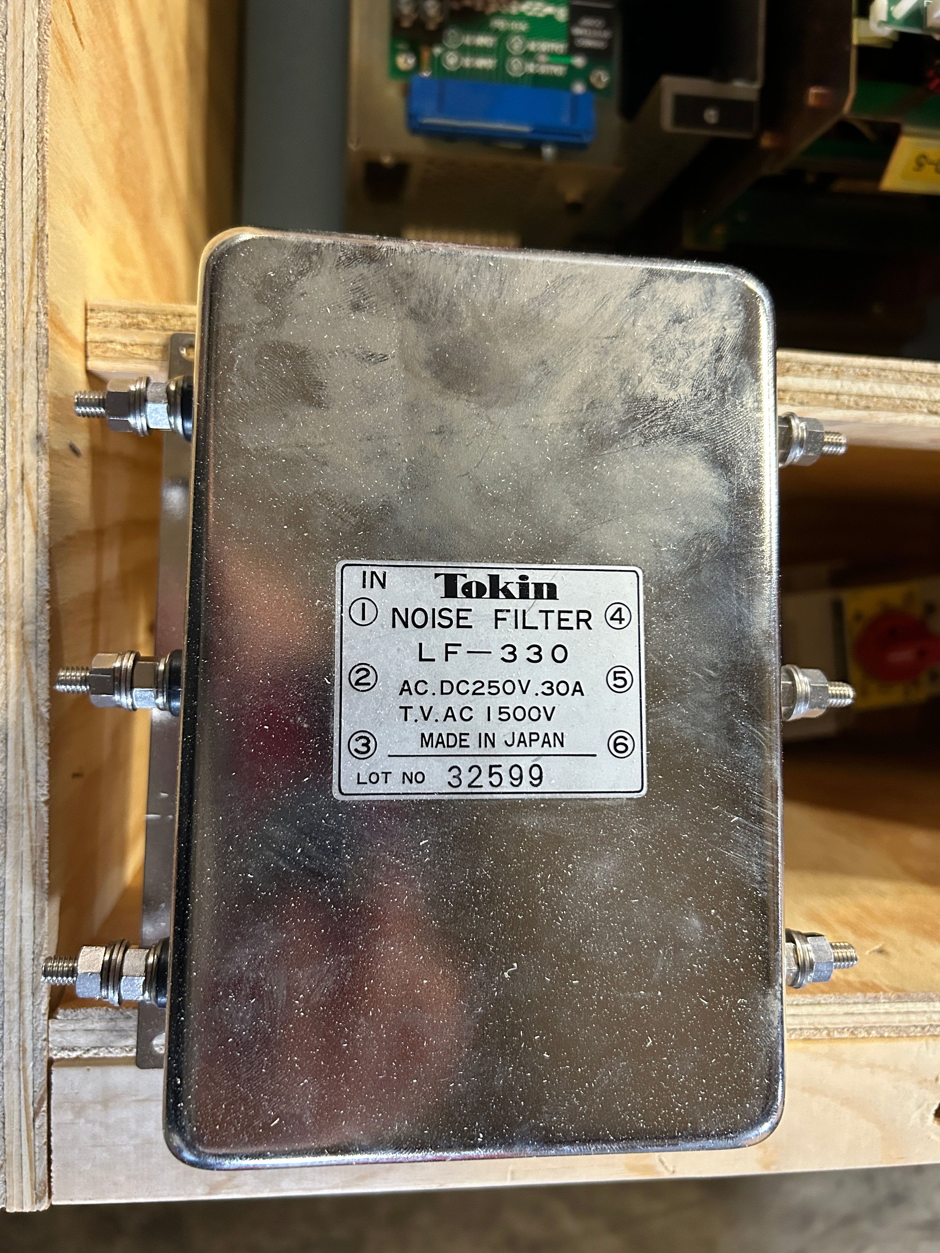 Ormec MCS-S45H*227 Servo Drive Assembly Telemecanique Breaker Tokin Noise Filter