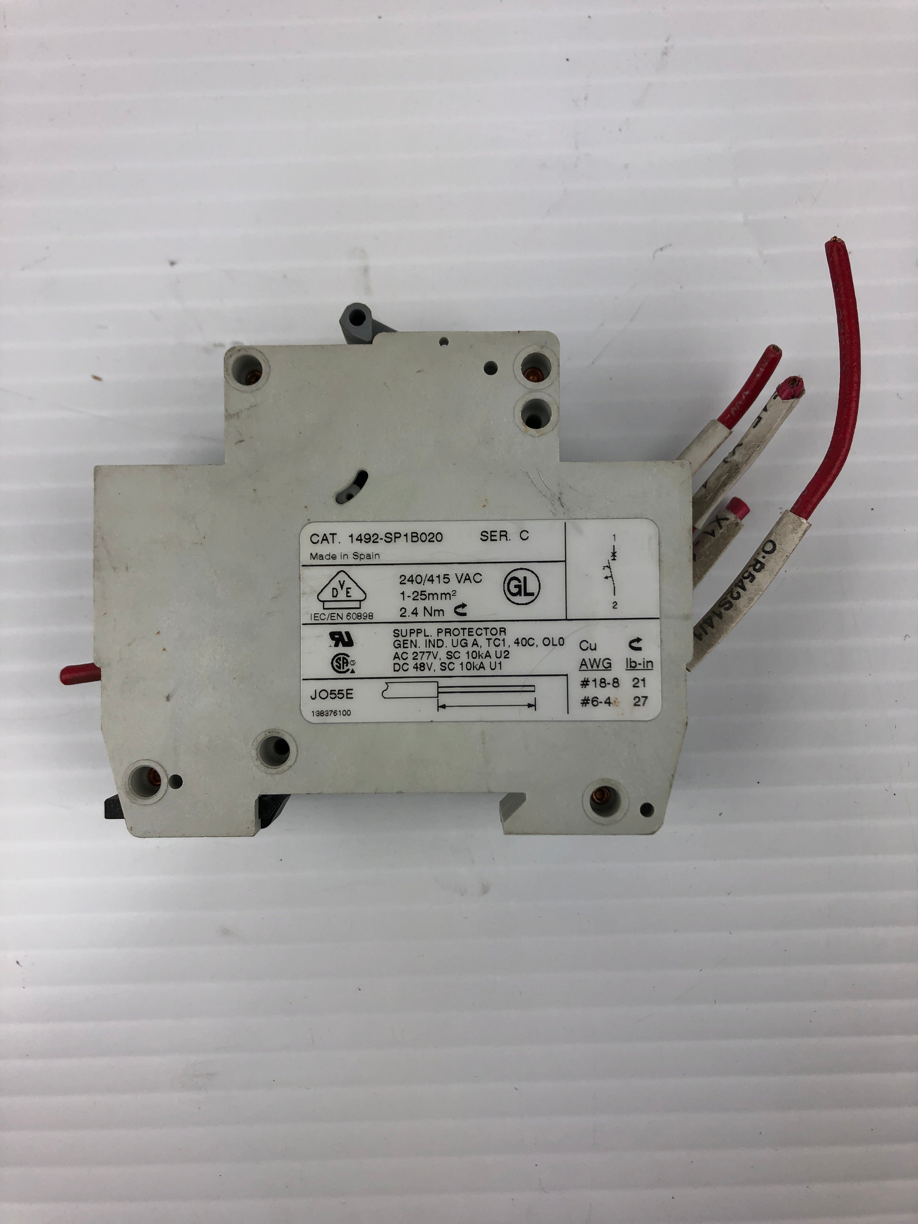 Allen-Bradley 1492-SP1B020 Circuit Breaker 2A with 1492-ASPH3 Auxiliary Contact