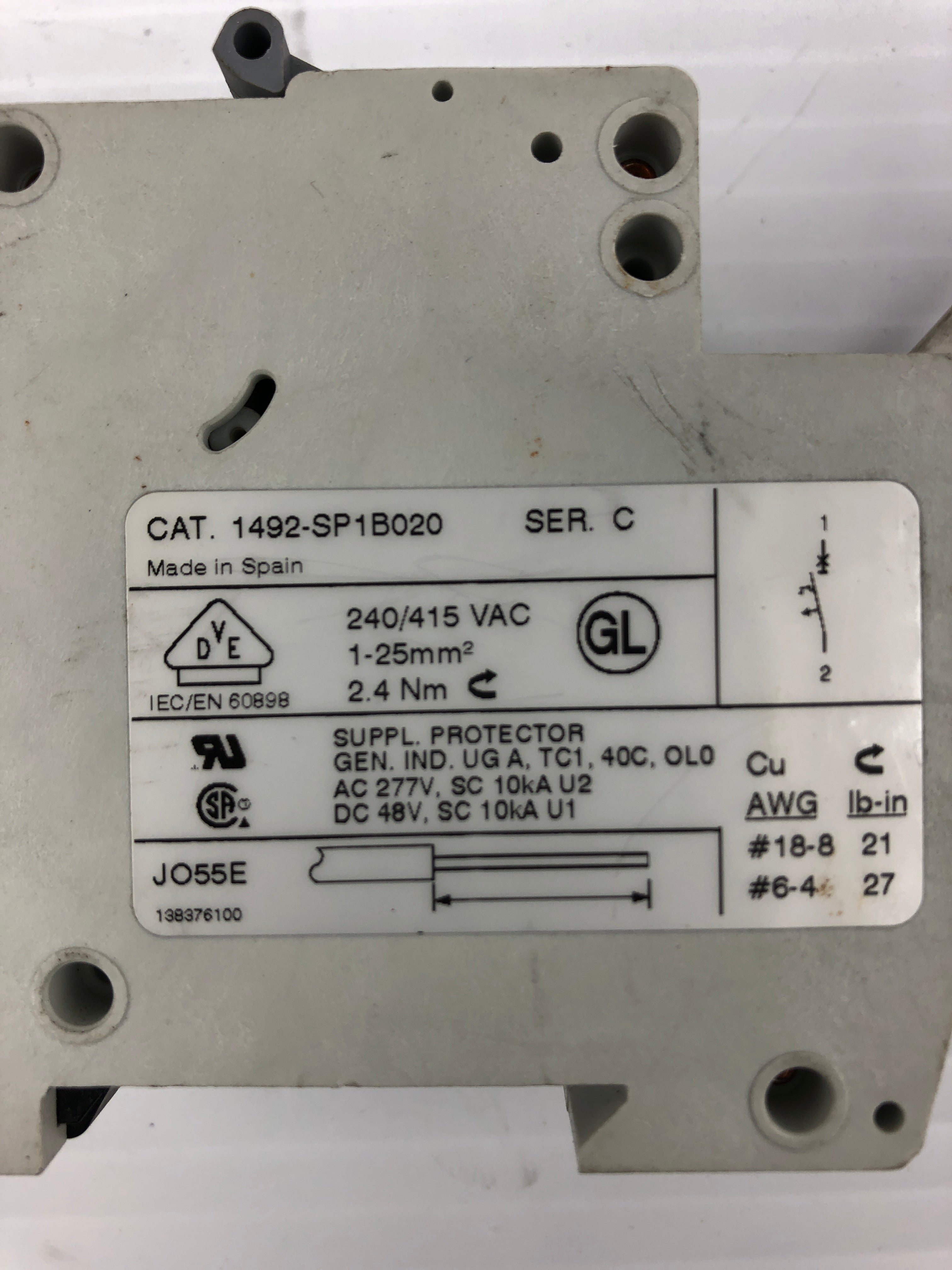 Allen-Bradley 1492-SP1B020 Circuit Breaker 2A with 1492-ASPH3 Auxiliary Contact