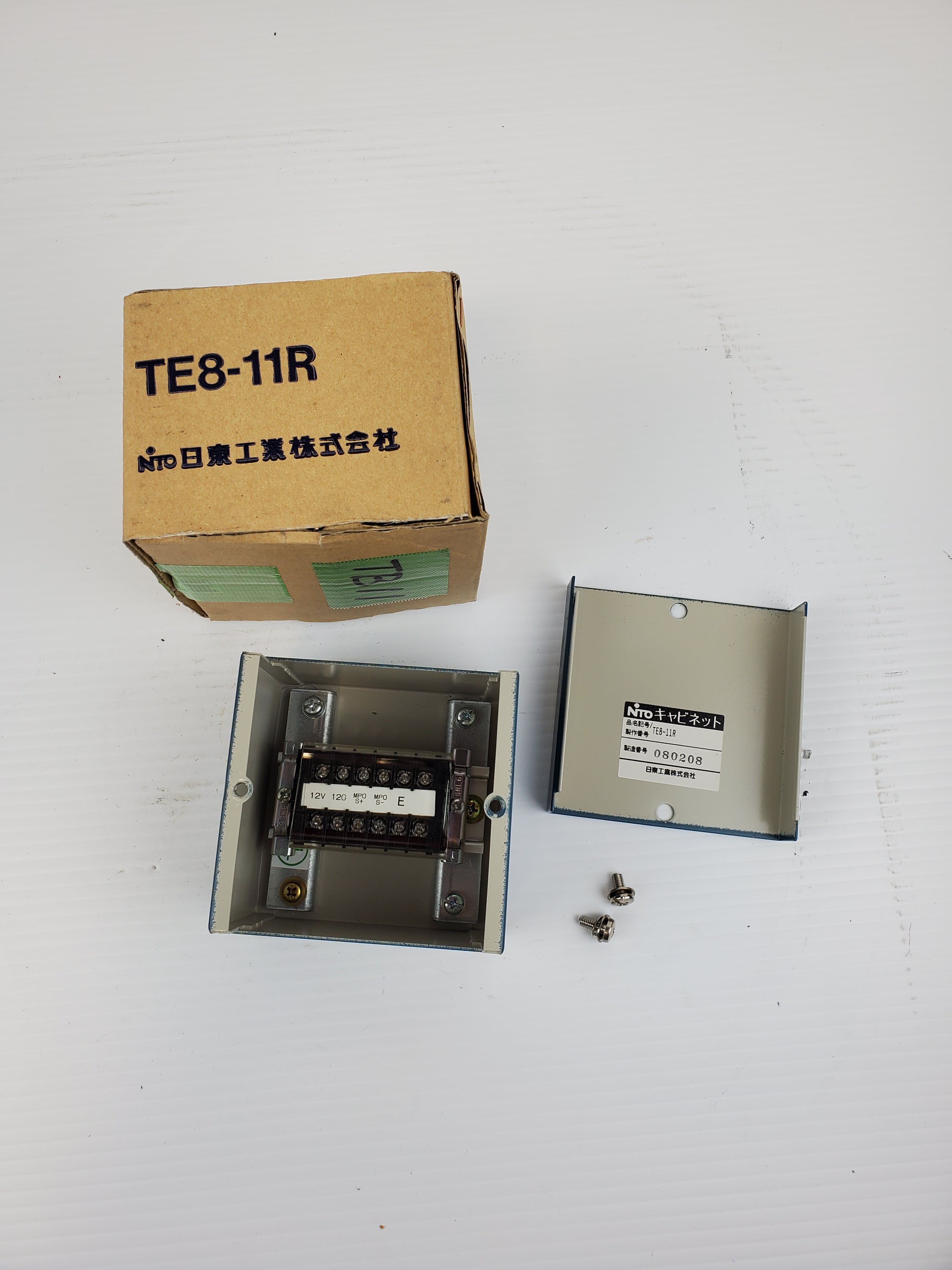 NTO TE8-11R Terminal Box 080208 4" x 4"