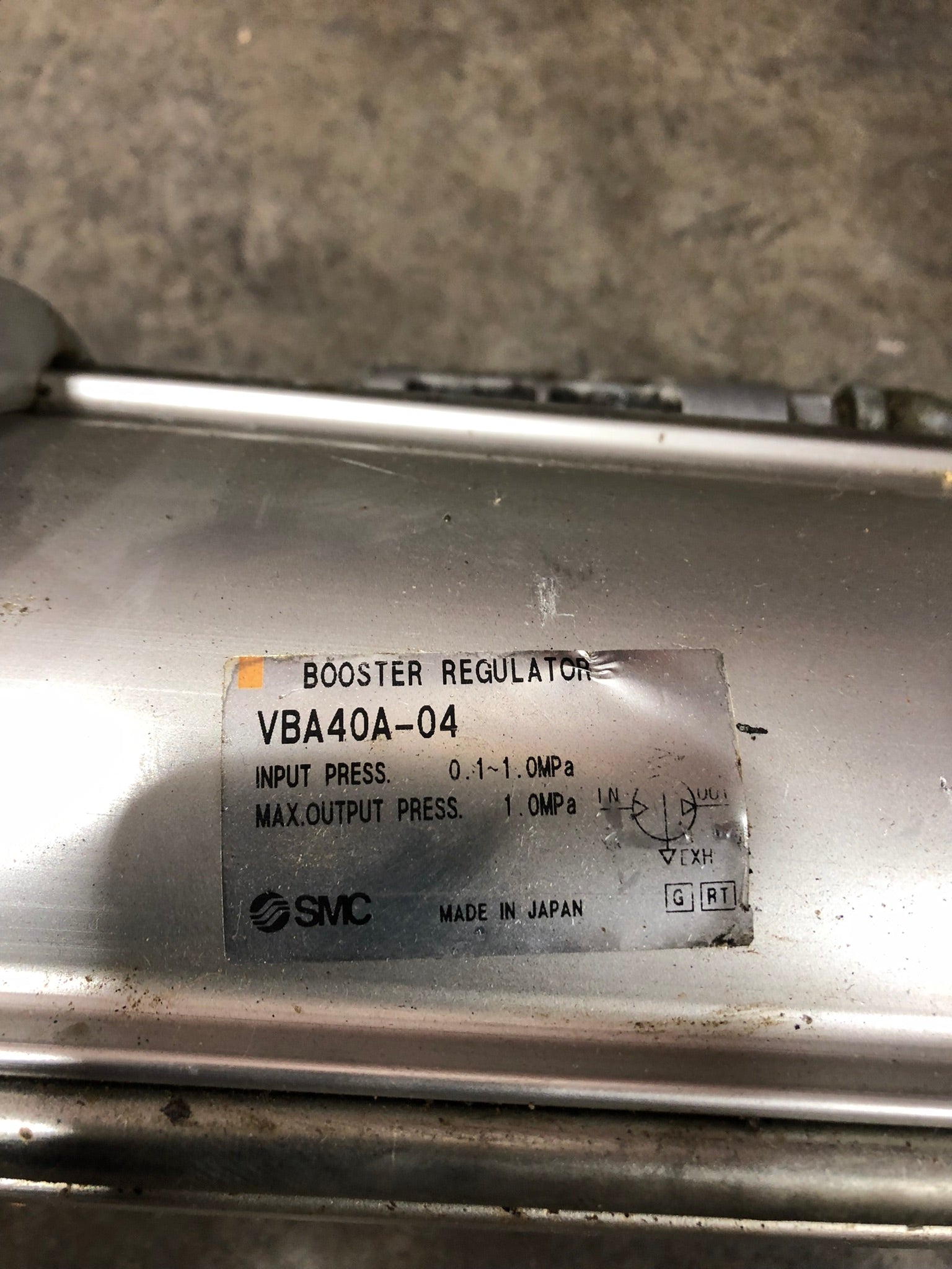 SMC VBA40A-04 Pneumatic Output Booster